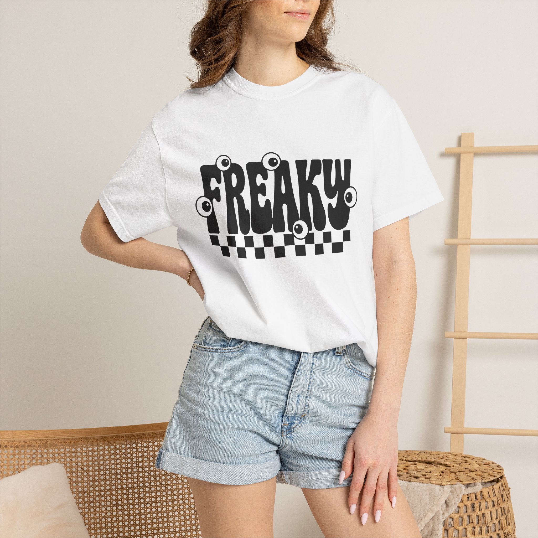 Monster Eyes Shirt Halloween Spooky Gift Women Bold Tee Eyeballs T-Shirt Horror Fan Creepy Tshirt Creepy Graphic Retro Checkerboard Tshirt