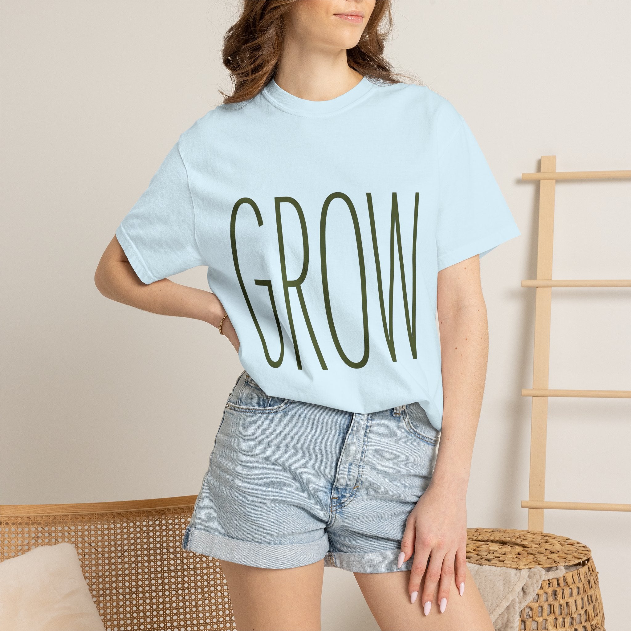 Uplifting Phrase Shirt Teachers Empowerment Gift Women Basic Tee Inspirational T-Shirt Educator Enthusiast Simple Tshirt Motivational