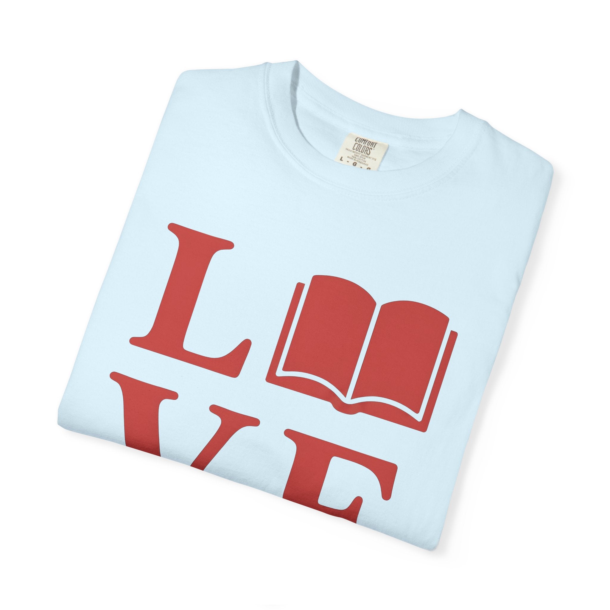 Book Love Shirt St. Valentine's Day Bookworm Gift Women Minimalist Tee Bibliophile T-Shirt Valentine Fan Simple Tshirt Book Illustration