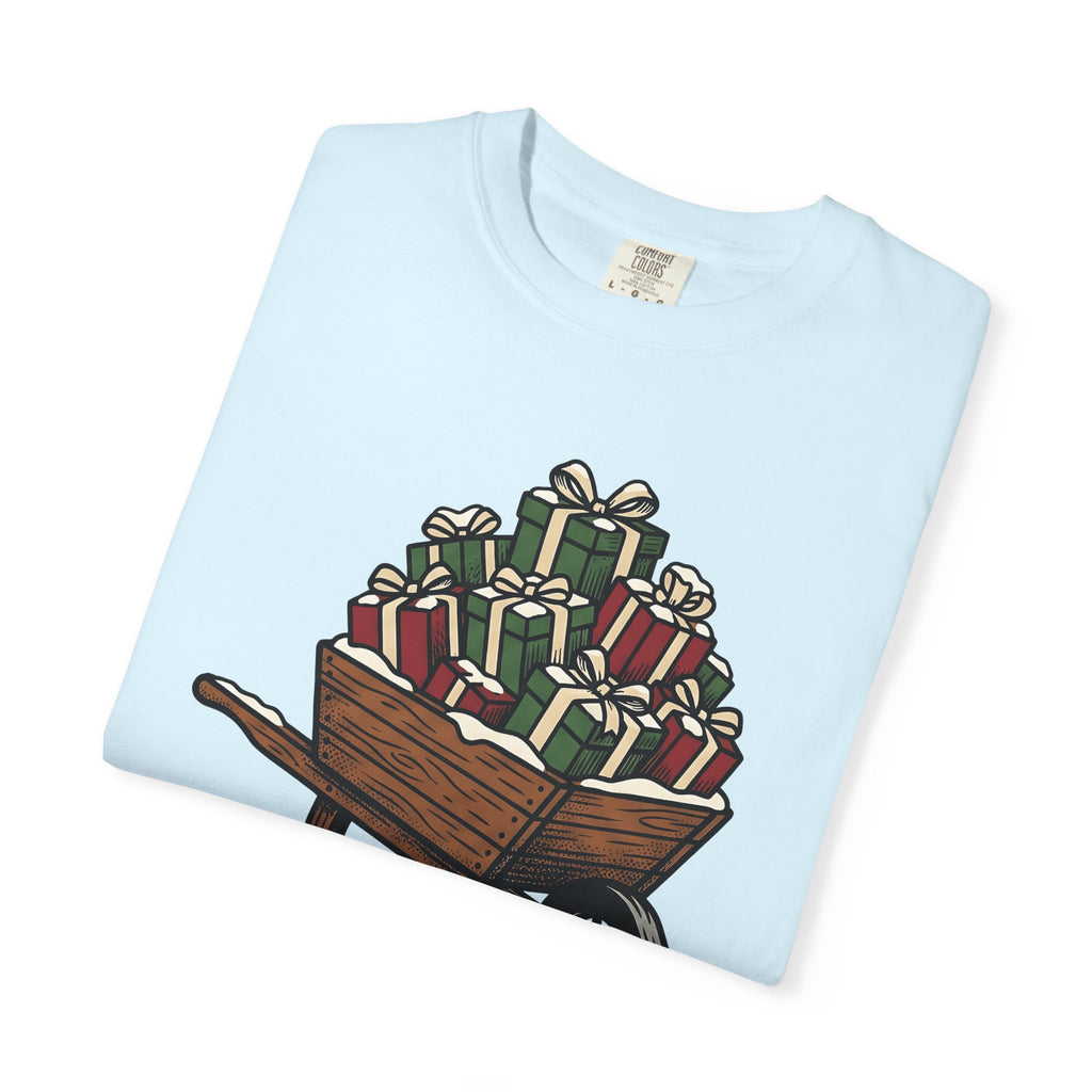 Garden Wheelbarrow Gifts Shirt Christmas Festivity Gift Women Classic Tee Wheelbarrow T-Shirt Holiday Fan Vintage Tshirt Celebration Graphic