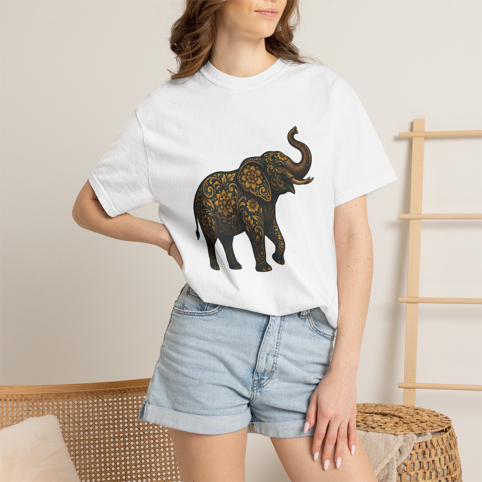 Blooming Elephant Shirt Boho Chic Critter Gift Women Folk Art Tee Elephant T-Shirt Hippie Fan Tribal Tshirt Creature Graphic Sketch Motif