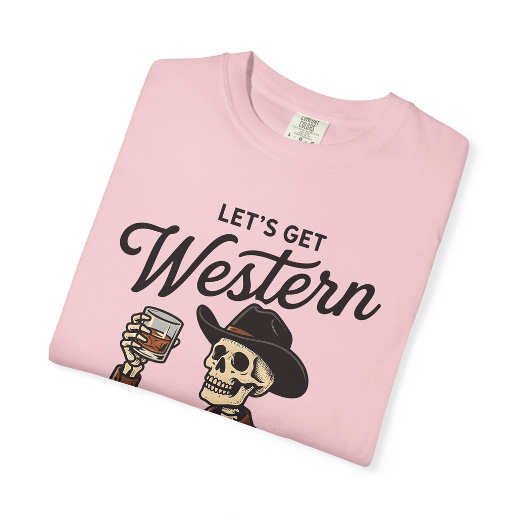 Western Skeleton Shirt Western Halloween Gift Women Vintage Tee Skeleton T-Shirt Cowboy Fan Outfit Graphic Halloween Design Retro Whiskey