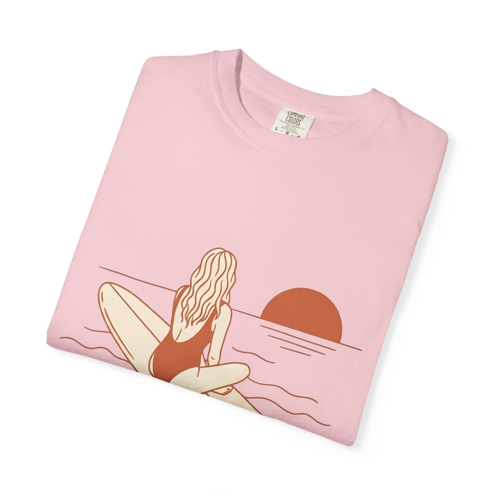 Surfing Woman Shirt Surfing Ocean Gift Women Modern Tee Surfer T-Shirt Surf Enthusiast Contemporary Tshirt Marine Graphic Classic Evening