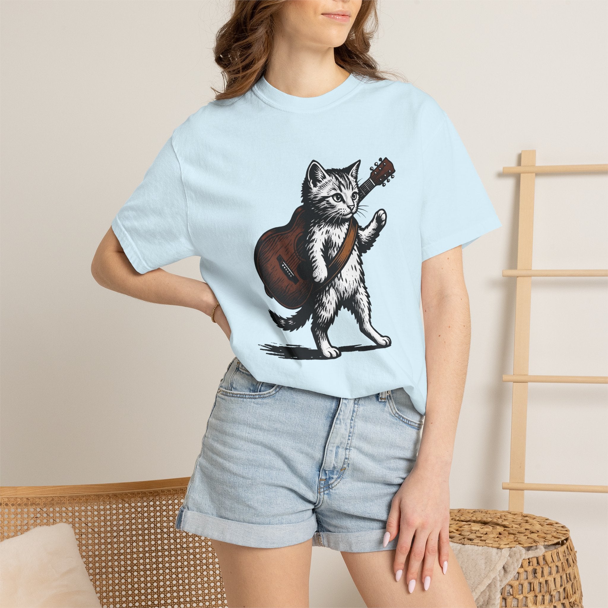 Feline Guitar Shirt Cat Sound Gift Women Classic Tee Cat Guitar T-Shirt Cat Fan Feline Art Tshirt Audio Graphic Line Art Acoustic Tshirt
