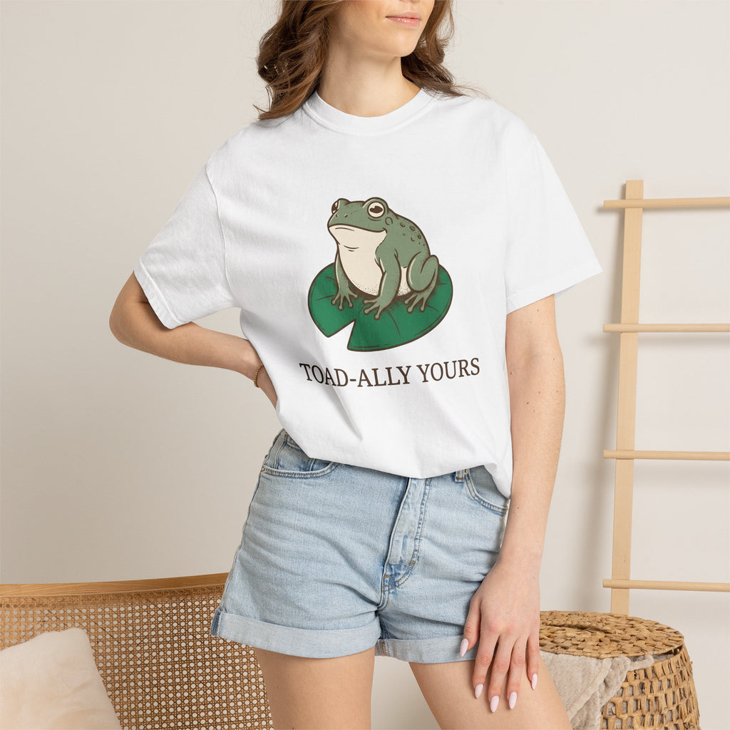 Frog Water Lily Shirt Valentines Wildlife Gift Women Comic Tee Toad T-Shirt Valentine Fan Cartoon Tshirt Animal Graphic Retro Plant Tshirt
