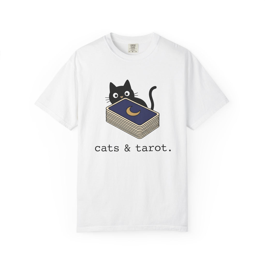 Dark Cat Shirt Cat Occult Gift Women Sweet Tee Black Cat T-Shirt Cat Fan Cat Tshirt Mystic Graphic Clean Oracle Cards Tshirt