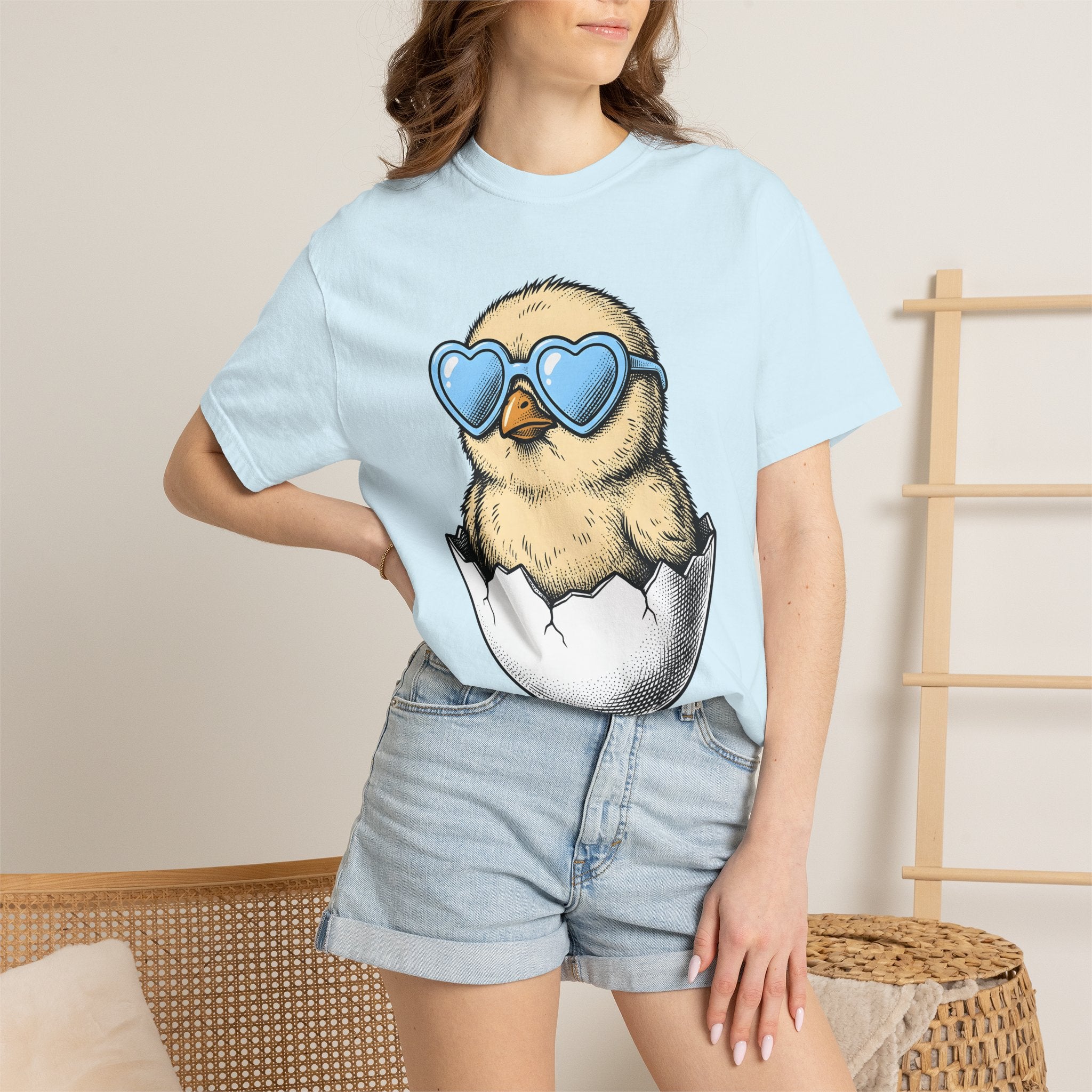 Chick Egg Shirt Easter Spring Gift Women Cartoon Tee Chick T-Shirt Easter Fan Cartoonish Tshirt Floral Graphic Hand Drawn Heart Sunglasses