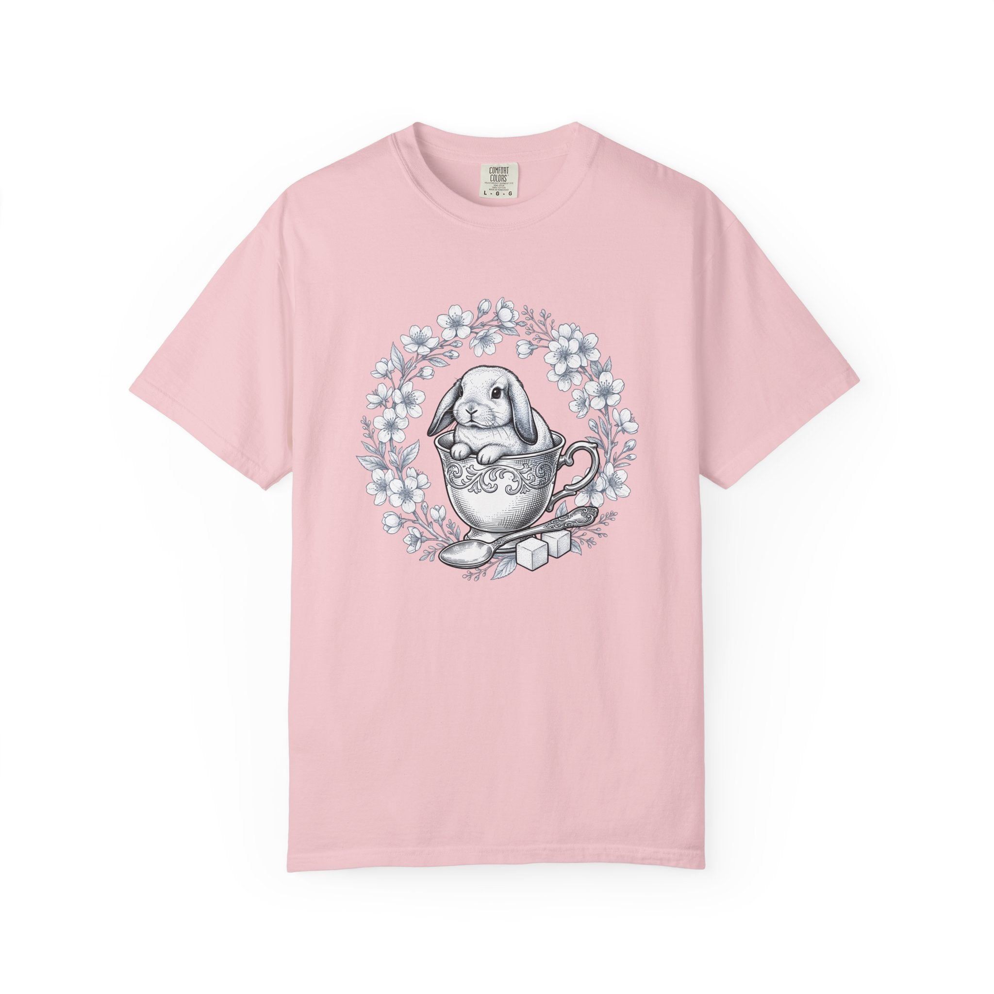 Bunny Teacup Shirt Easter Animal Gift Women Vintage Tee Rabbit T-Shirt Easter Fan Bunny Tshirt Retro Tshirt Creature Graphic Hand Drawn