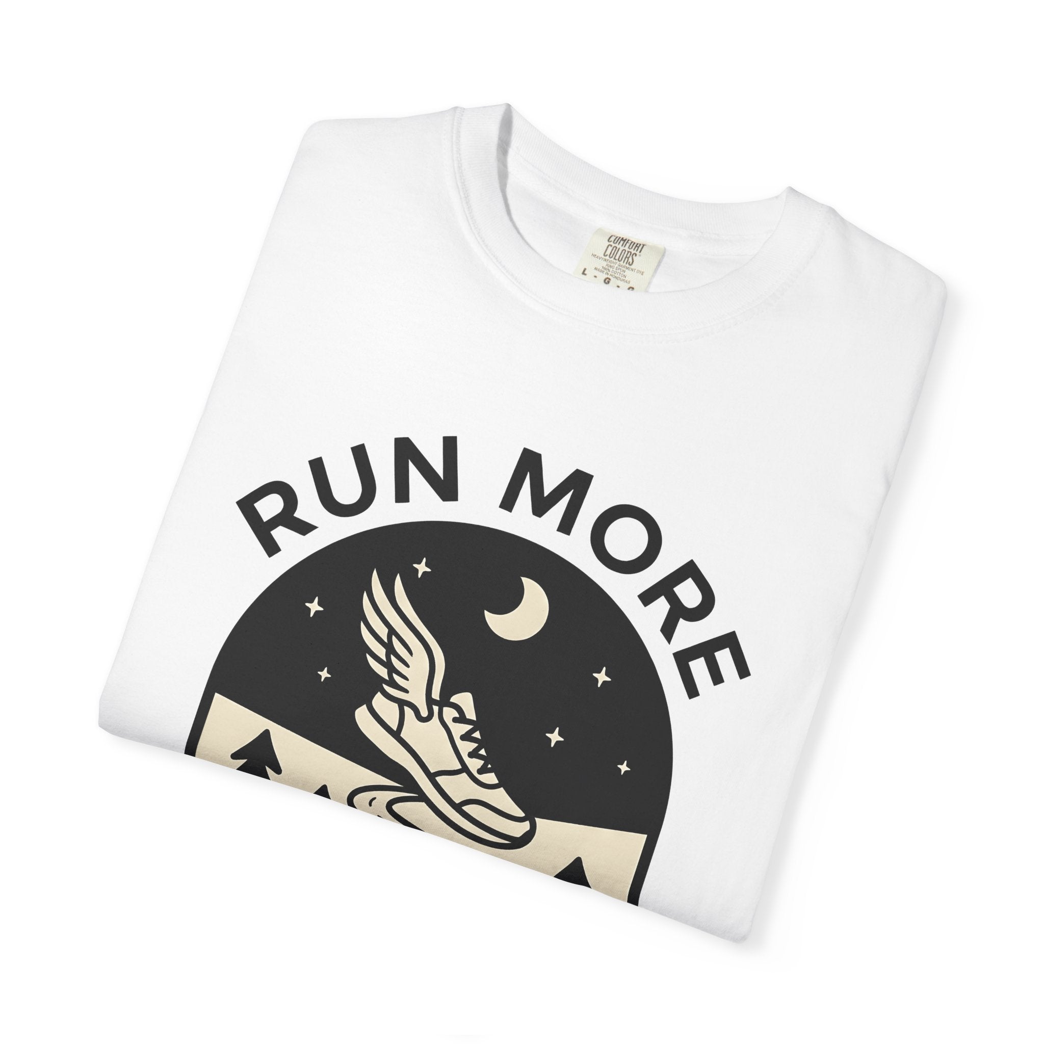 Winged Running Shoe Shirt Sports Outdoors Gift Women Minimalist Tee Flying Shoe T-Shirt Athlete Enthusiast Simple Tshirt Nature Graphic
