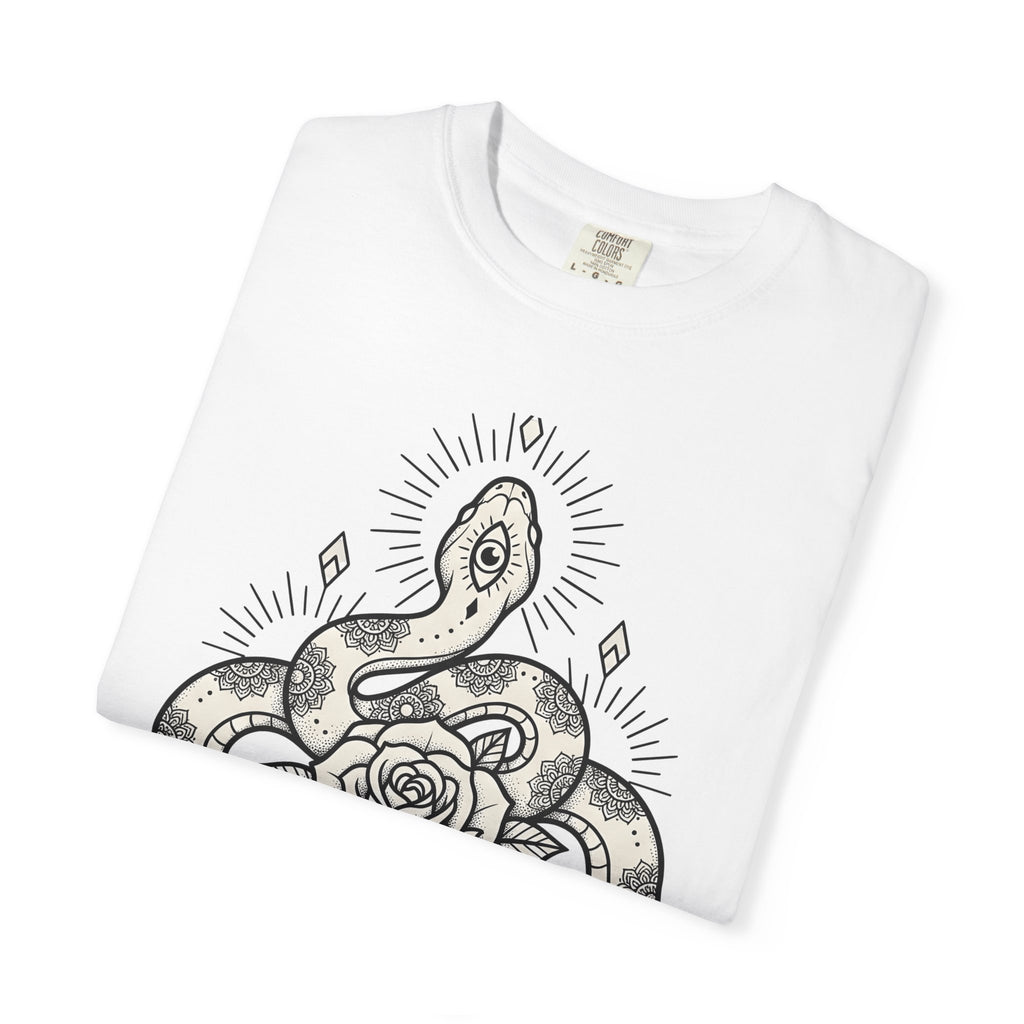 Serpent Flower Shirt Boho Chic Magic Gift Women Ink Tee Snake Flower T-Shirt Bohemian Fan Tattoo Tshirt Mystical Graphic Sketch Pattern