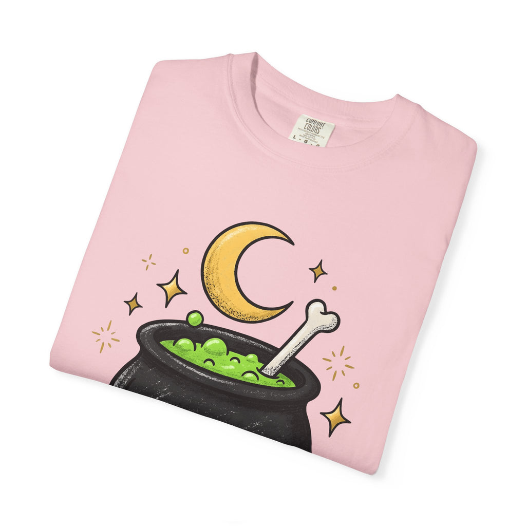 Magic Cauldron Shirt Halloween Sorcery Gift Women Animated Tee Cauldron T-Shirt Spooky Fan Cartoon Tshirt Witchcraft Graphic Doodle Lunar
