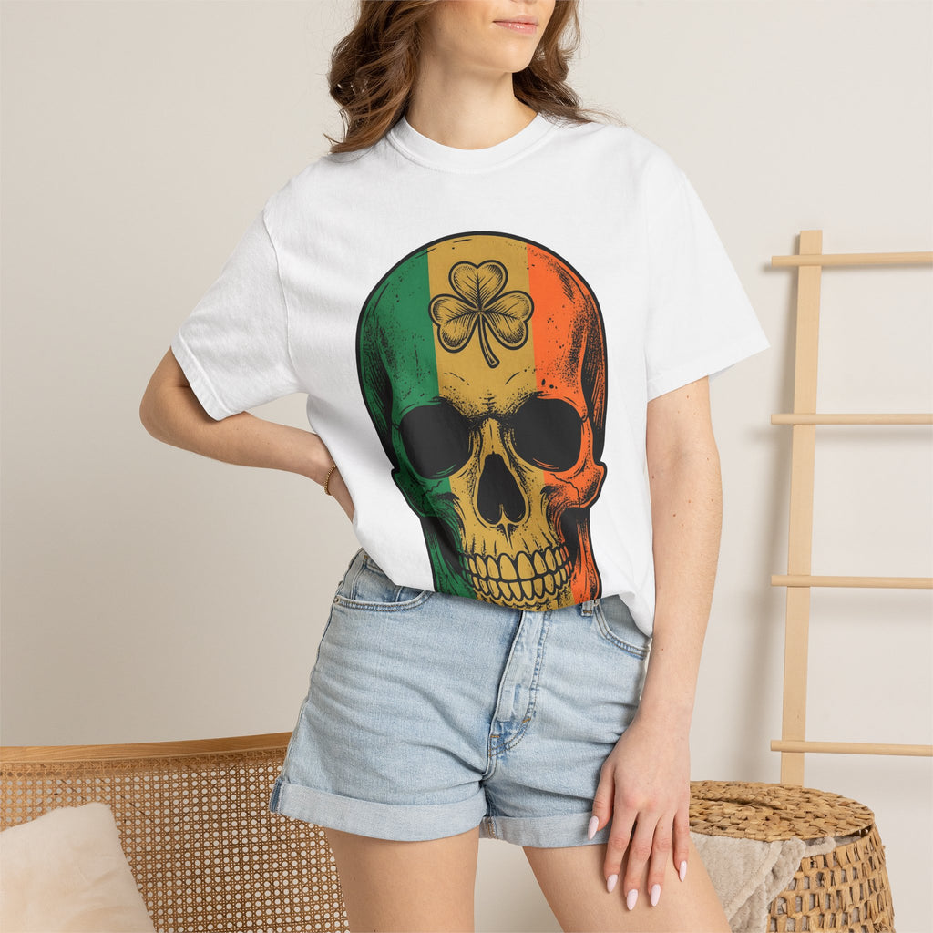 Skull Green Clover Shirt St Patrick's Day Emerald Gift Women Weathered Tee Sugar Skull T-Shirt Irish Fan Distressed Tshirt Emerald Graphic