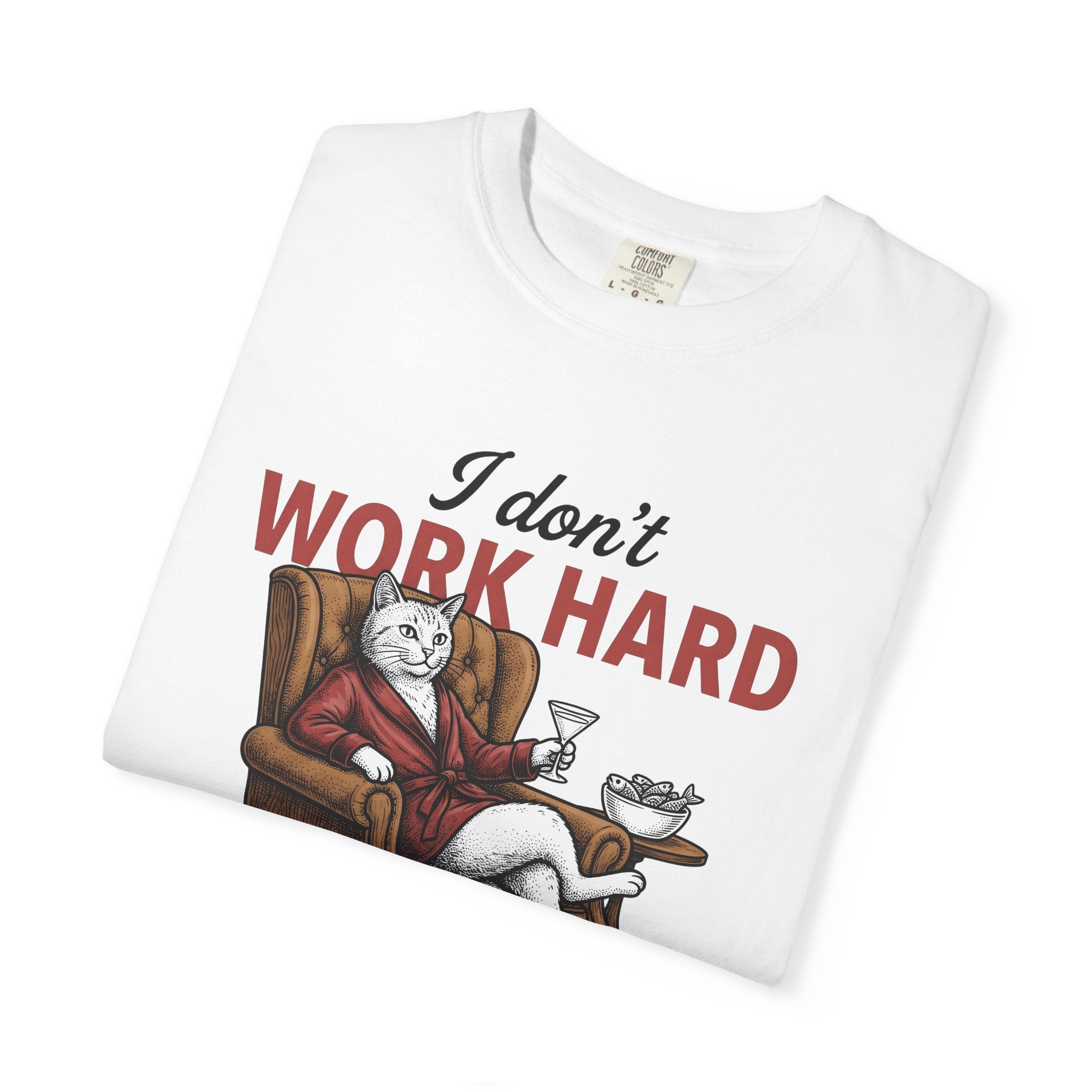 Cat Lounge Chair Shirt Cat Satire Gift Women Nostalgic Tee Cat Chair T-Shirt Cat Fan Feline Tshirt Sarcastic Graphic Line Art Beverage Glass