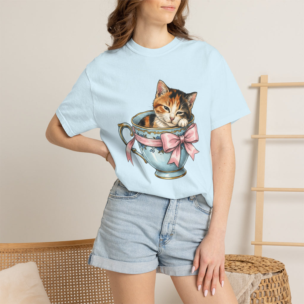 Kitten Teacup Shirt Cat Floral Gift Women Vintage Tee Kitten T-Shirt Cat Fan Retro Tshirt Floral Graphic Hand Drawn Pink Bow Tshirt