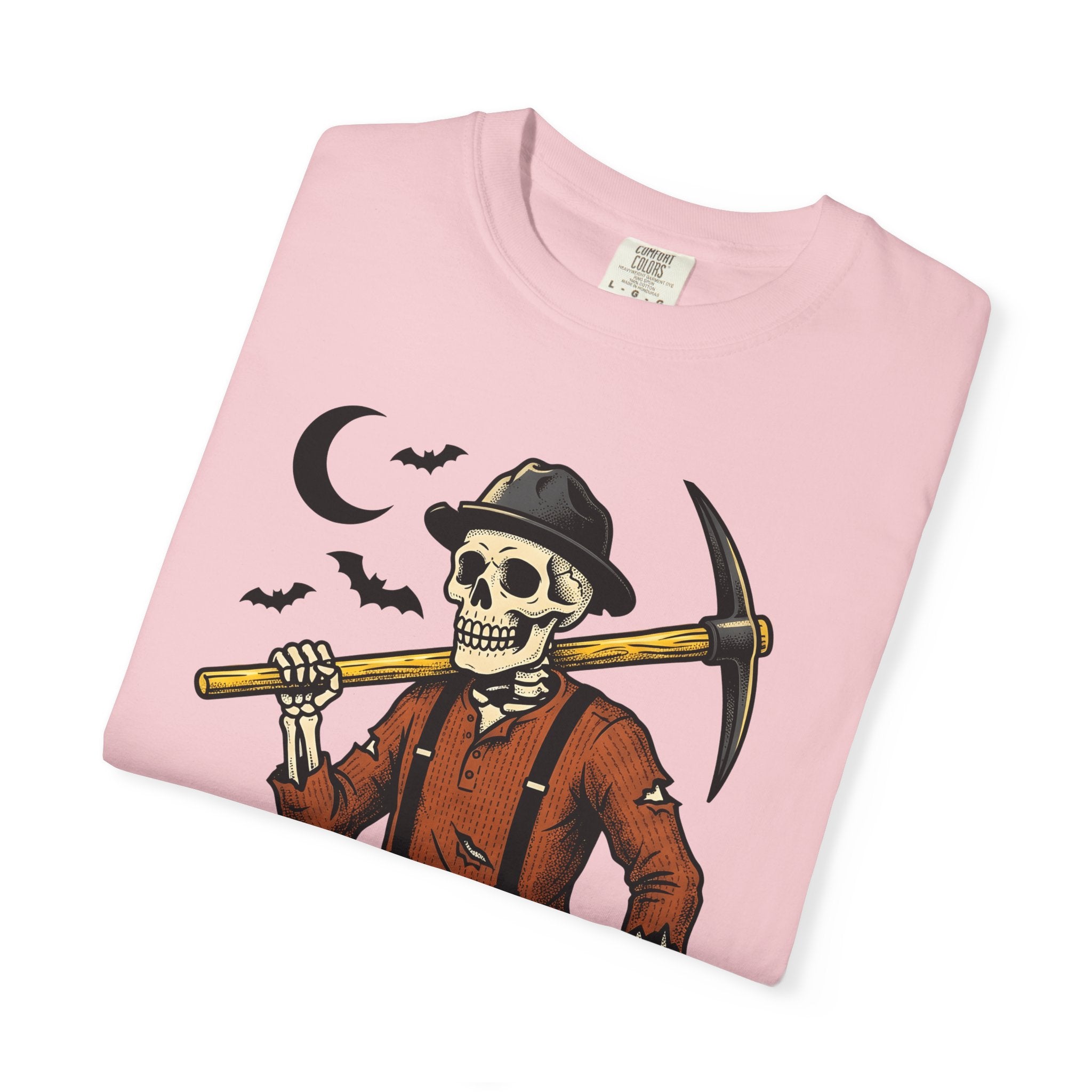 Skeleton Miner Shirt Halloween Dark Gift Women Retro Tee Miner T-Shirt Horror Fan Spooky Graphic Illustration Sketch Bones Tshirt