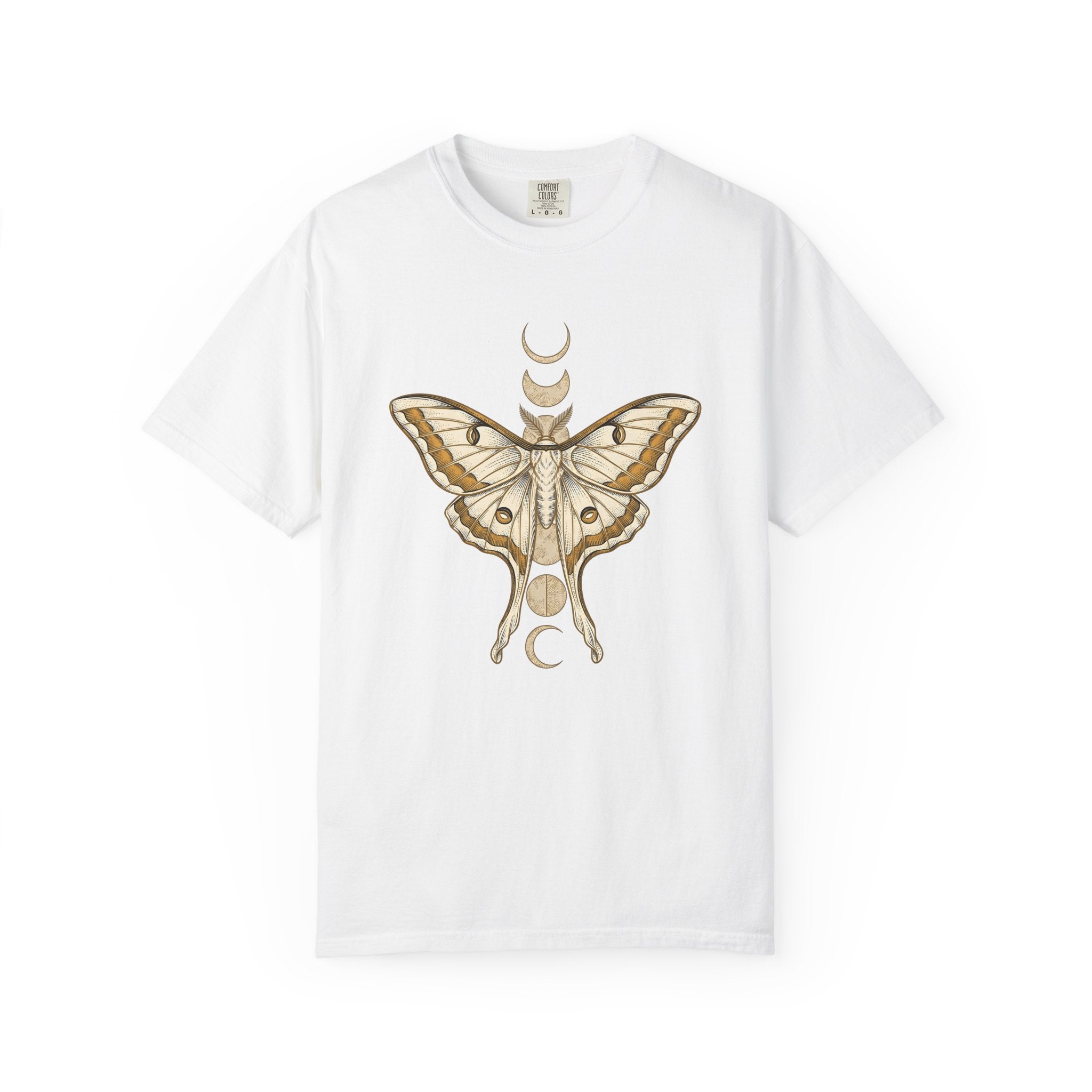 Luna Moth Shirt Boho Chic Celestial Gift Women Mystical Tee Actias Luna T-Shirt Bohemian Fan Spiritual Tshirt Galaxy Graphic Vintage Moon