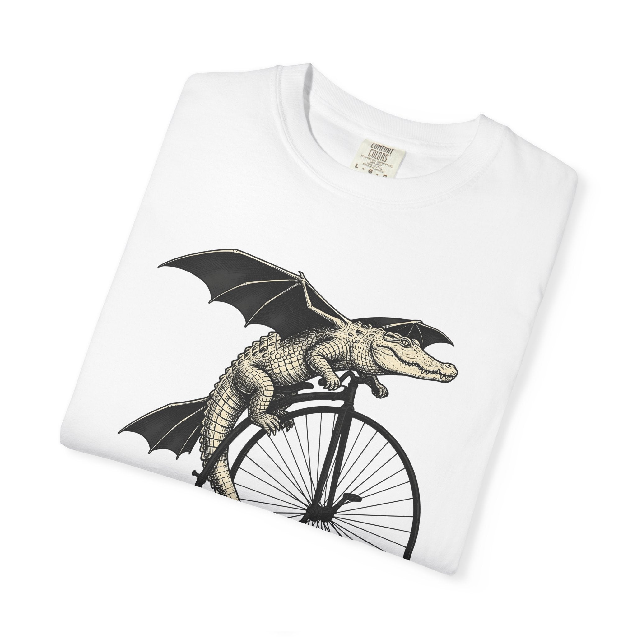Crocodile Wings Bike Shirt Fantasy Wildlife Gift Women Retro Tee Alligator Bike T-Shirt Fantasy Fan Vintage Tshirt Wildlife Graphic Sketch