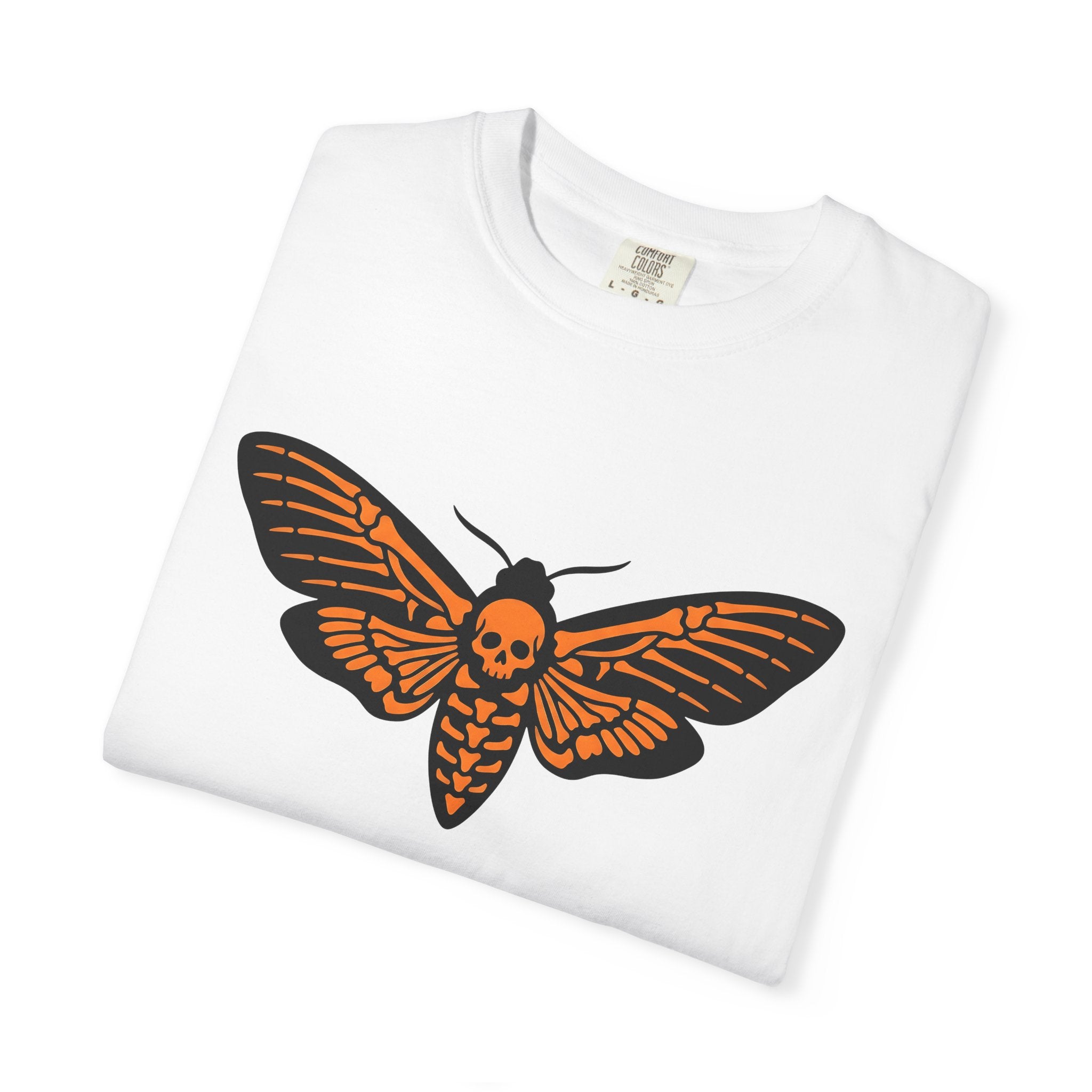 Death Moth Shirt Halloween Gothic Gift Women Bold Graphic Tee Moth T-Shirt Horror Fan Dark Art Tshirt Gothic Graphic Skull Tshirt