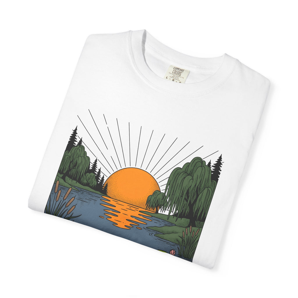 Twilight Lake Scene Shirt Nature Wildlife Gift Women Garden Illustration Tee Lakefront T-Shirt Outdoor Fan Botanical Tshirt Animal Graphic