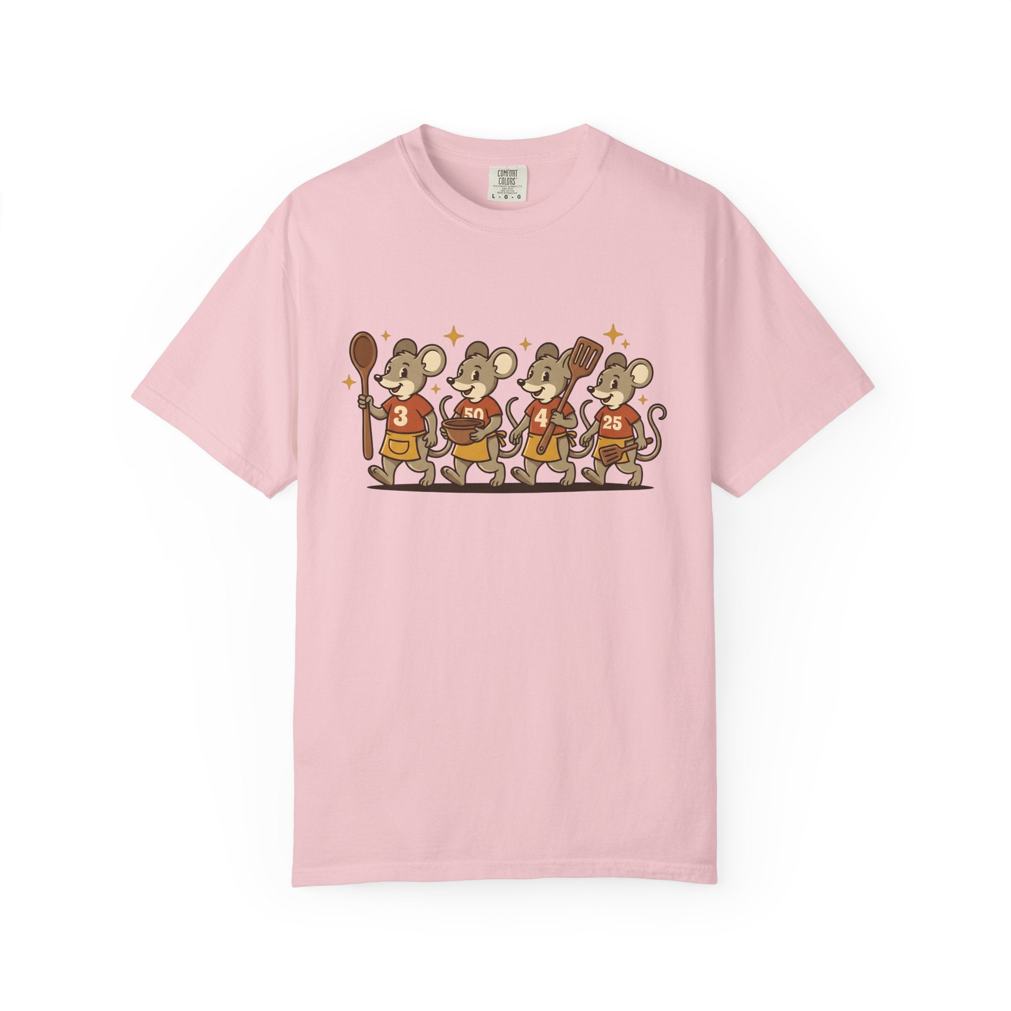 Cooking Mice Shirt Mom Family Gift Women Cartoon Tee Rodent Cooking T-Shirt Mother Fan Rodent Graphic Tshirt Vintage Kitchen Utensils Tshirt