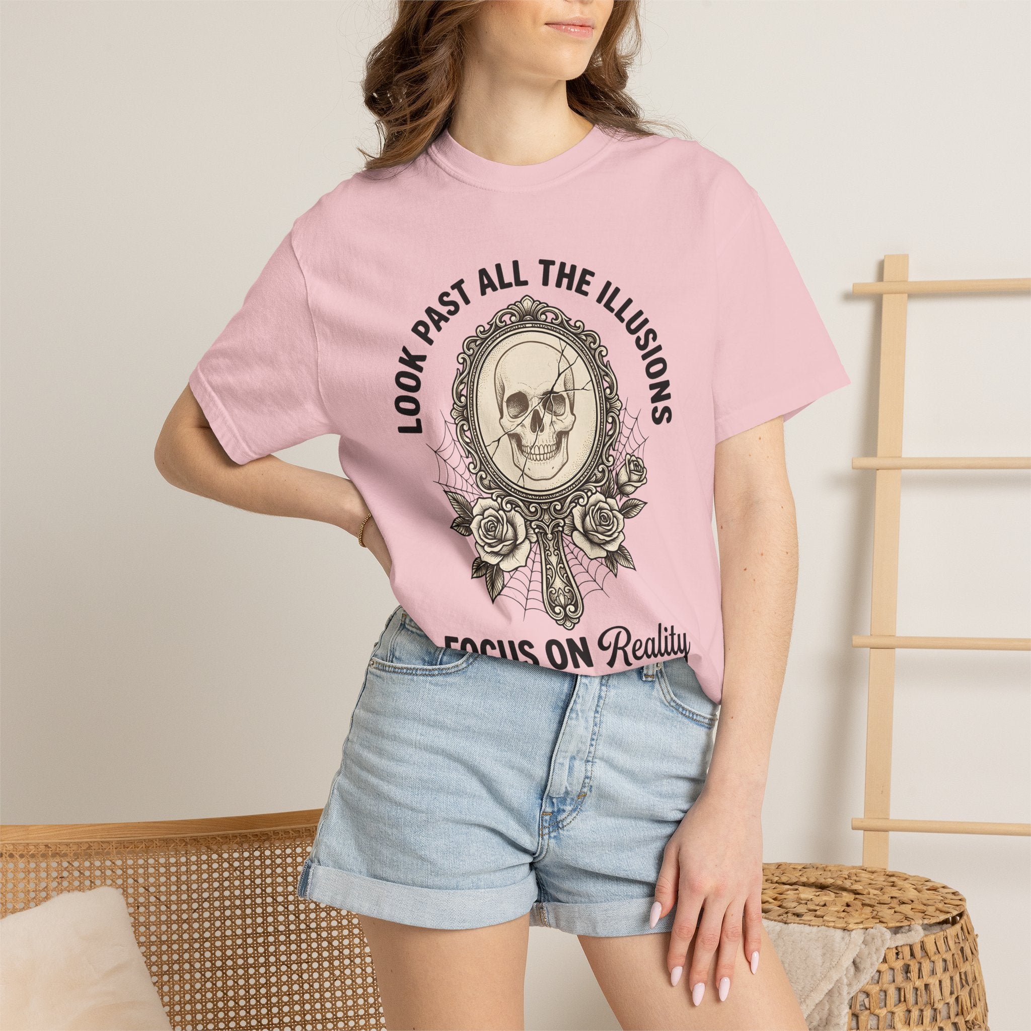 Skull Face Shirt Gothic Blossom Gift Women Spooky Tee Skull T-Shirt Goth Fan Creepy Tshirt Bloom Graphic Classic Garden Rose Tshirt