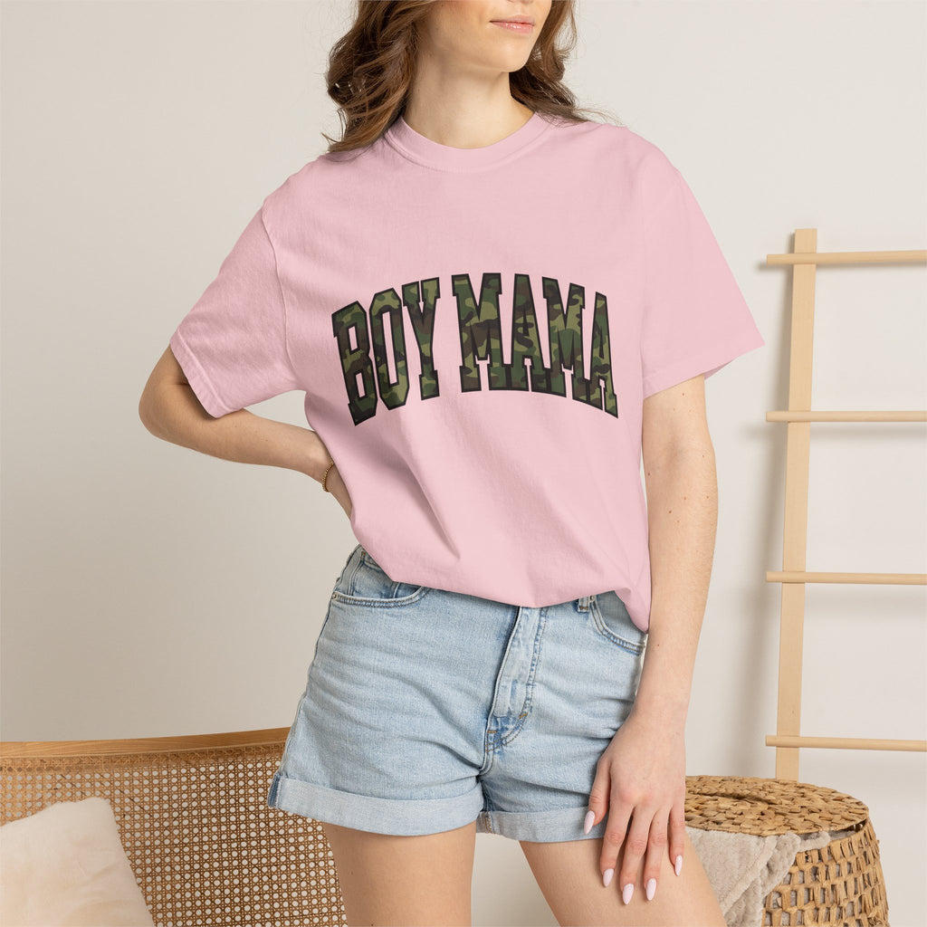 Camo Varsity Font Shirt Moms Kin Gift Women Thick Tee Varsity T-Shirt Motherhood Fan Bold Tshirt Family Graphic Nostalgic Camo Design Tshirt