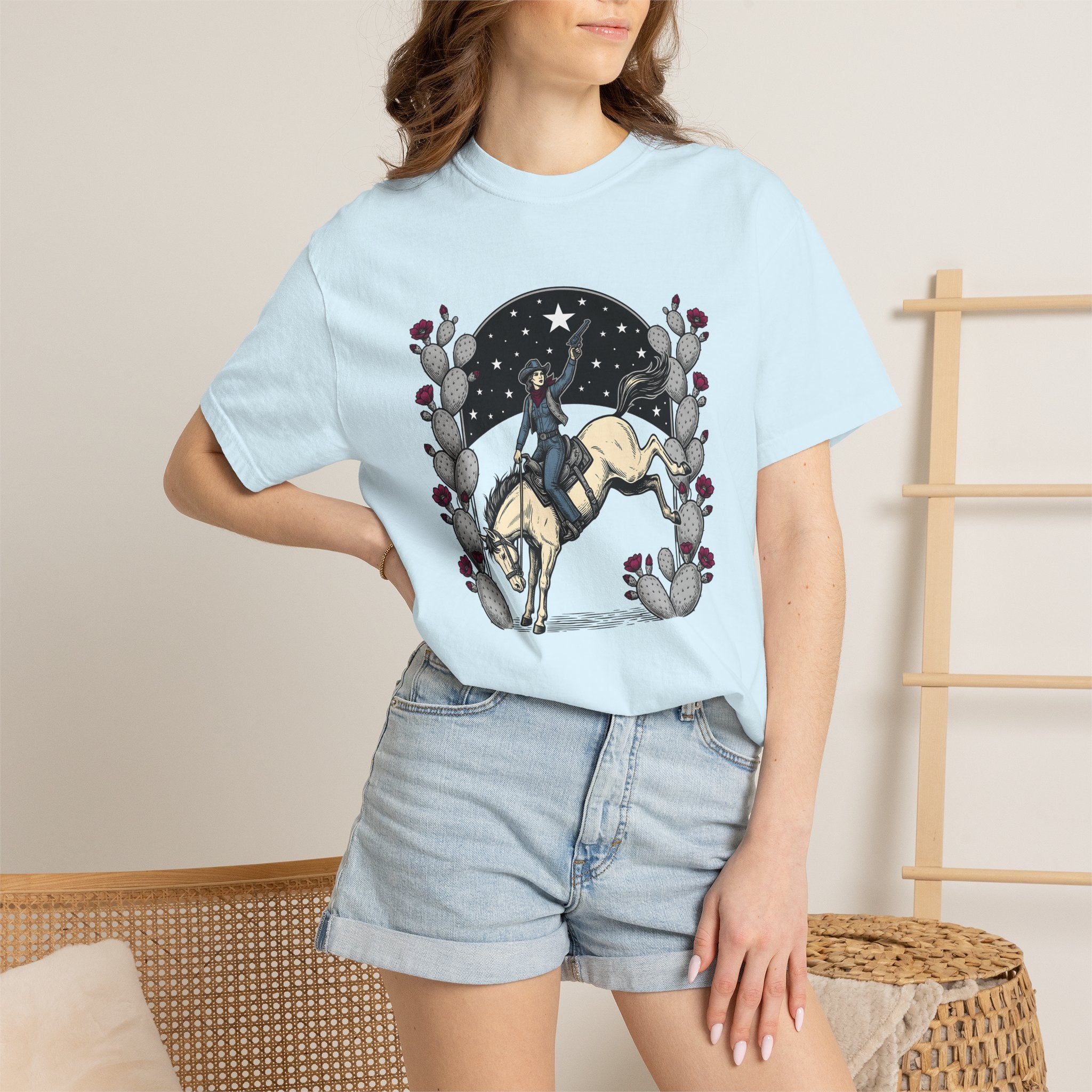 Cowgirl Horse Shirt Cowgirl Rodeo Gift Women Vintage Tee Horseman T-Shirt Cowgirl Fan Retro Tshirt Rodeo Graphic Western Cactus Tshirt