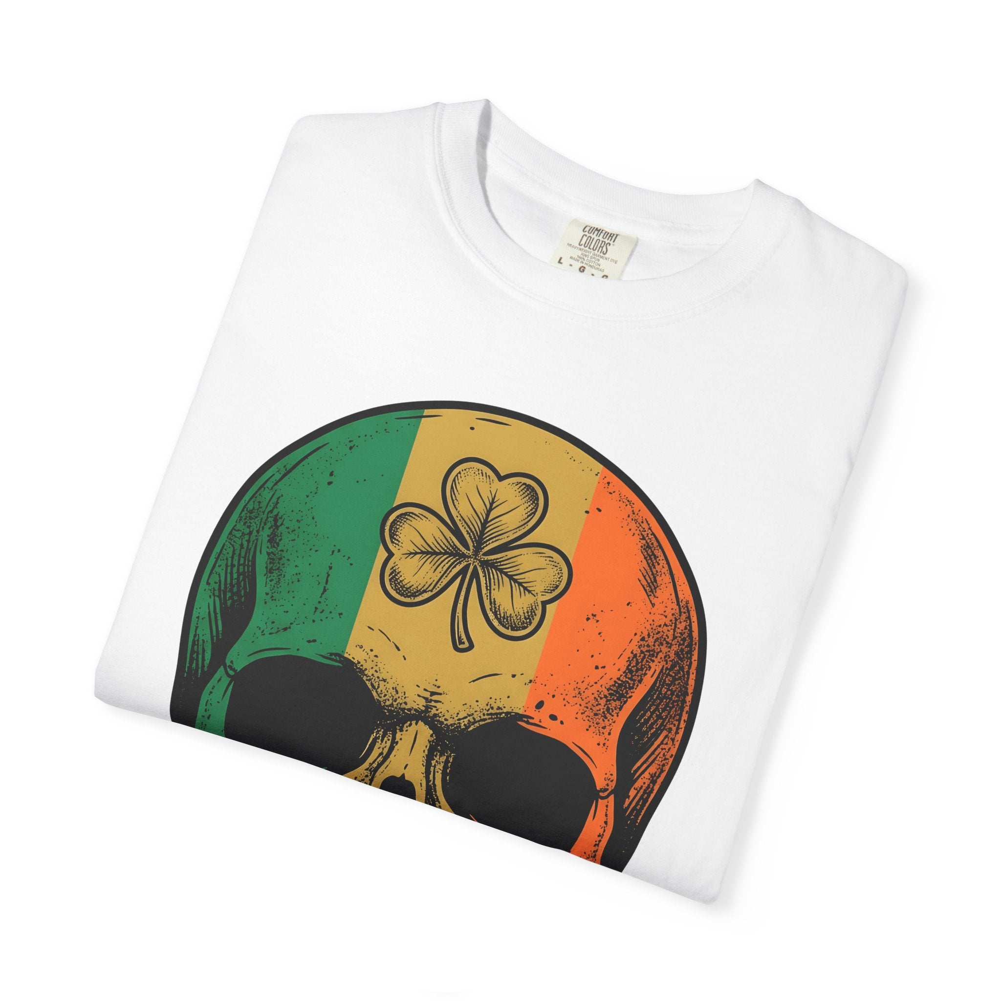 Skull Green Clover Shirt St Patrick's Day Emerald Gift Women Weathered Tee Sugar Skull T-Shirt Irish Fan Distressed Tshirt Emerald Graphic