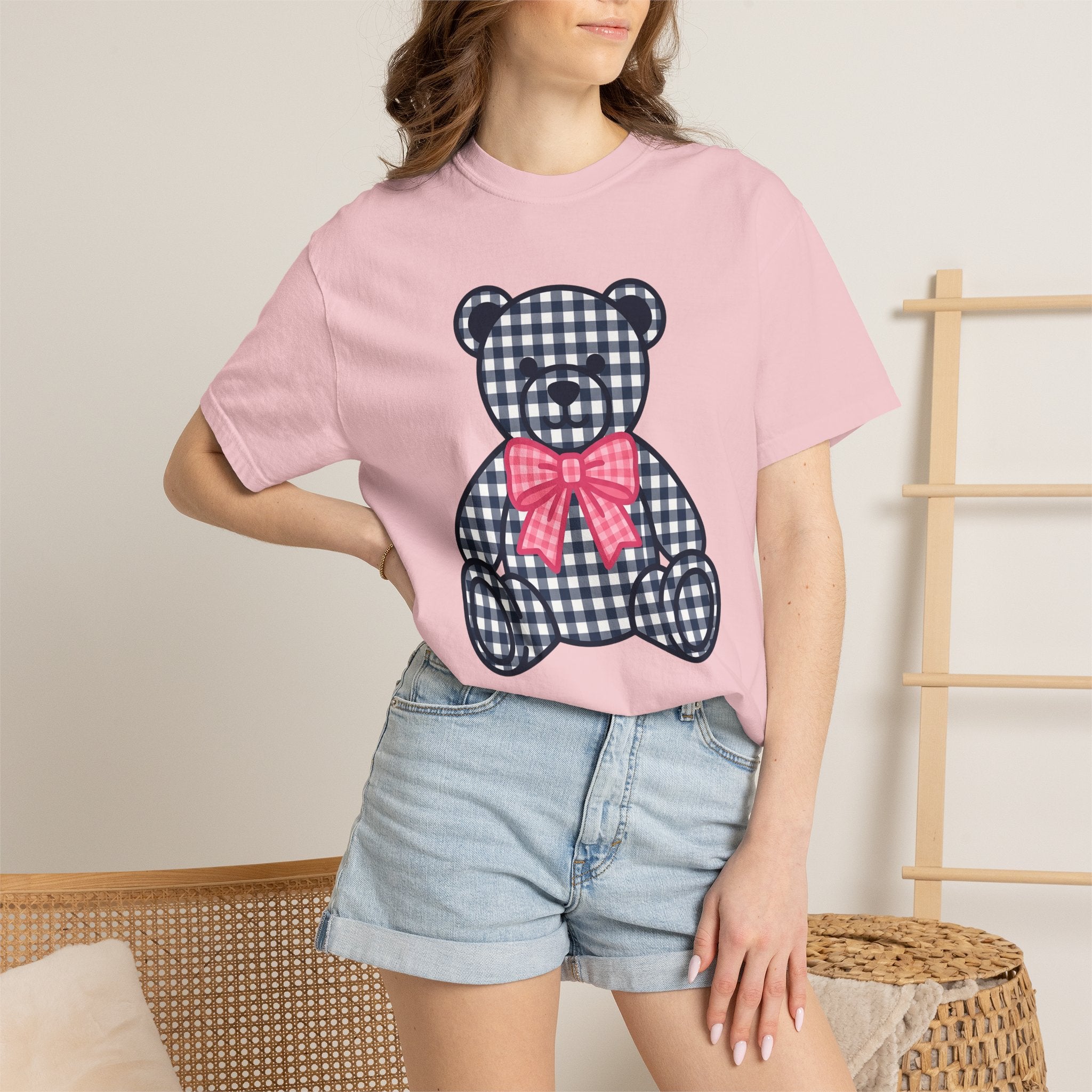 Plaid Teddy Bear Shirt Cute Animal Gift Women Kawaii Tee Teddy Bear T-Shirt Cute Fan Cartoon Tshirt Creature Graphic Minimalist Pink Bow