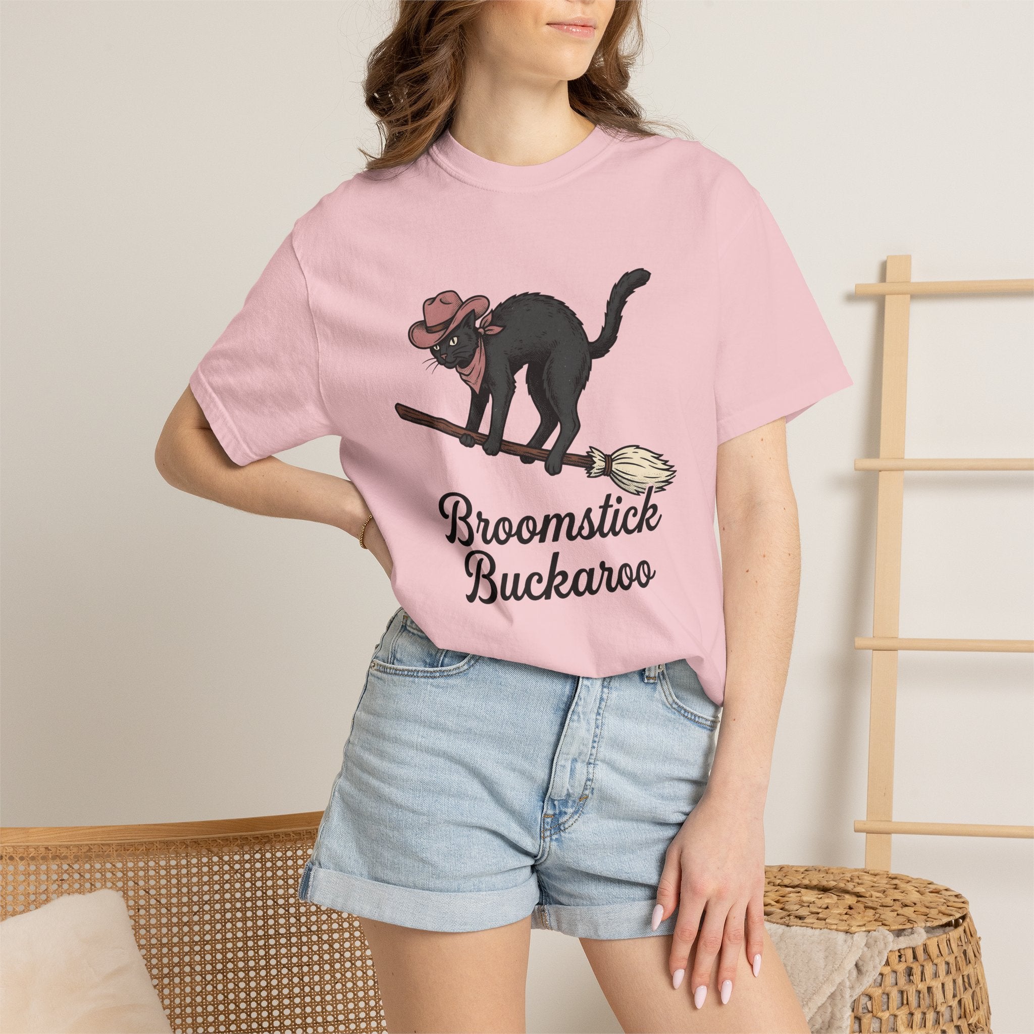 Ranch Cat Broom Shirt Halloween Feline Gift Women Classic Tee Broomstick T-Shirt Horror Fan Retro Tshirt Cat Graphic Outline Fedora Tshirt