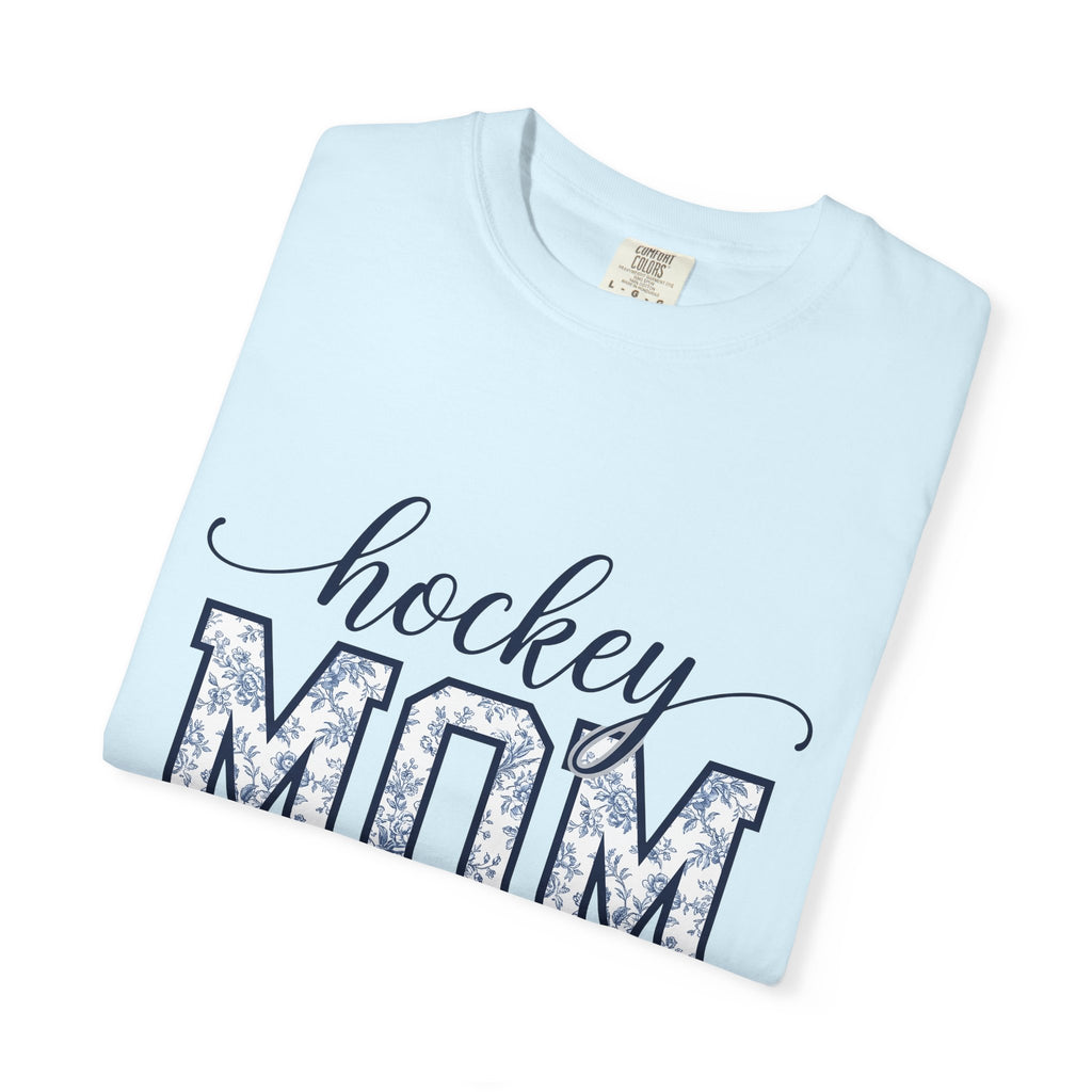 Flower Varsity Letters Shirt Mom Athletics Gift Women Retro Tee Letterman T-Shirt Mother Fan Vintage Tshirt Sports Graphic Sketch Floral