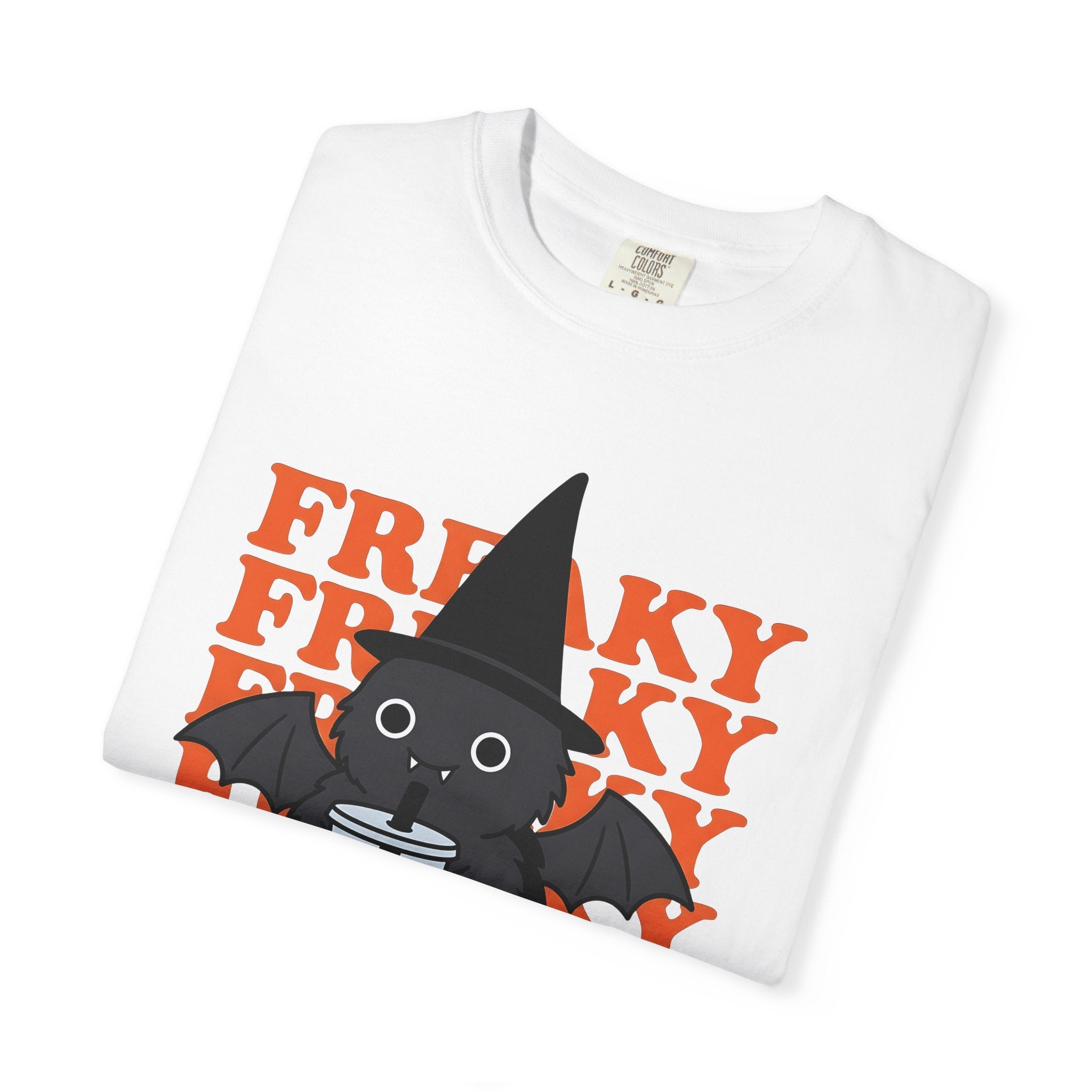 Spooky Witch Shirt Halloween Eerie Gift Women Cartoon Tee Witch T-Shirt Horror Fan Occult Tshirt Spooky Graphic Old School Tapioca Drink
