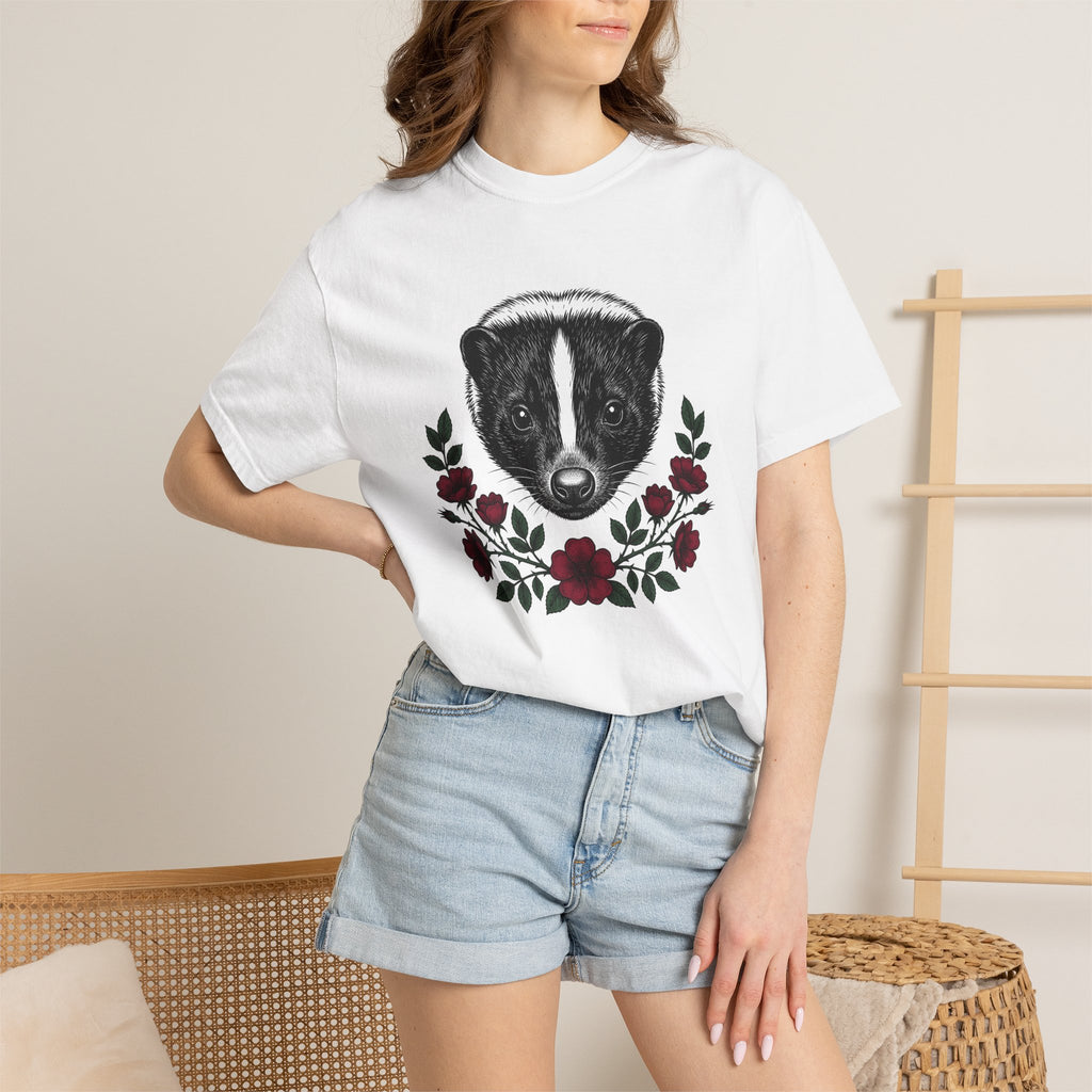 Skunk Face Shirt Animal Nature Gift Women Hand Drawn Tee Stinkpot T-Shirt Wildlife Fan Illustrated Graphic Design Vintage Floral Tshirt