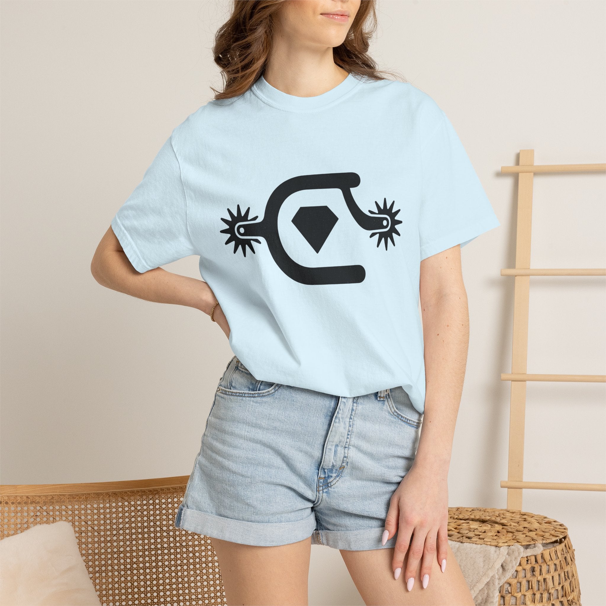 Cowboy Spurs Shirt Cowgirl Cowboy Gift Women Line Art Tee Riding Gear T-Shirt Rodeo Fan Minimalist Tshirt Cowboy Graphic Classic Geometric