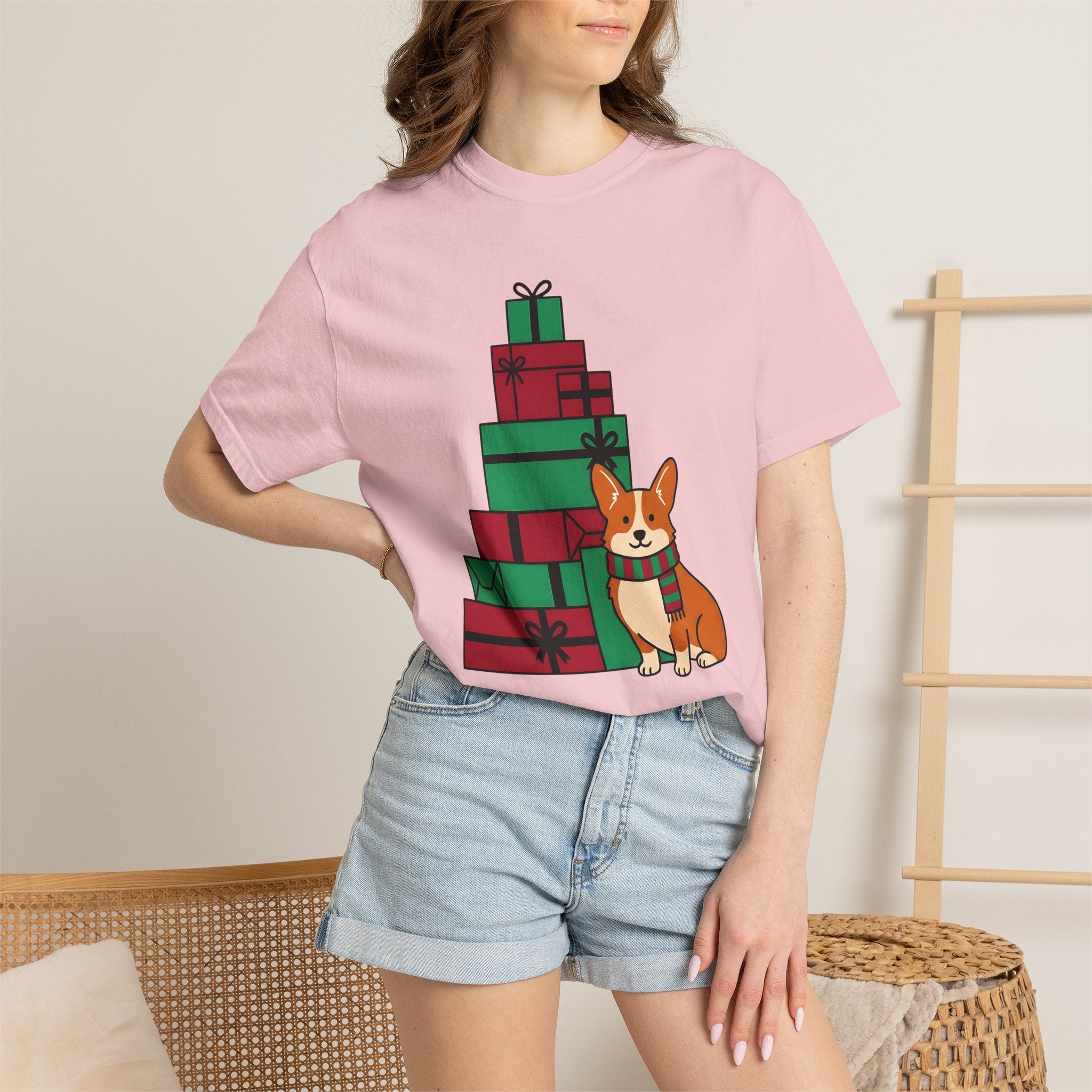 Corgi Puppy Shirt Dog Holiday Gift Women Comic Tee Puppy T-Shirt Dog Fan Cartoon Tshirt Christmas Graphic Simple Presents Tshirt