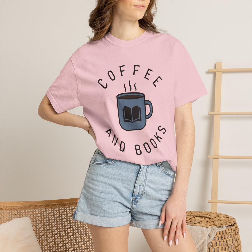 Espresso Cup Shirt Coffee Books Gift Women Sleek Tee Coffee Mug T-Shirt Coffee Fan Minimalist Tshirt Literary Graphic Chic Tome Tshirt