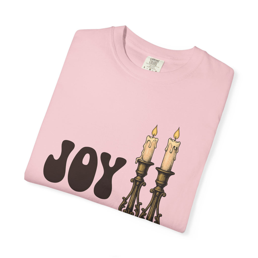 Vintage Candle Holders Shirt Holiday Christmas Gift Women Hand Drawn Tee Candelabras T-Shirt Christmas Fan Illustrated Graphic Retro Holly
