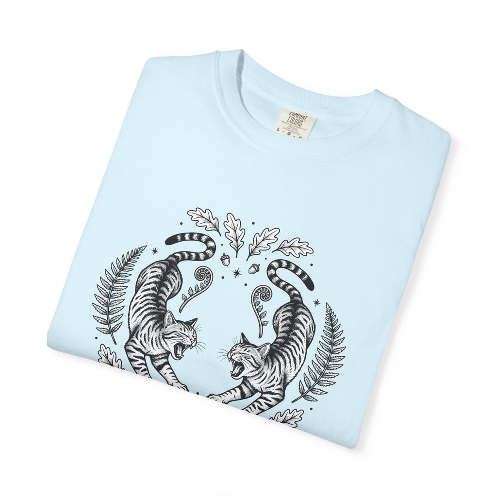 Tiger Cats Shirt Cat Wilderness Gift Women Body Art Tee Tabby Cat T-Shirt Feline Fan Tattoo Art Tshirt Nature Graphic Antique Fall Leaves