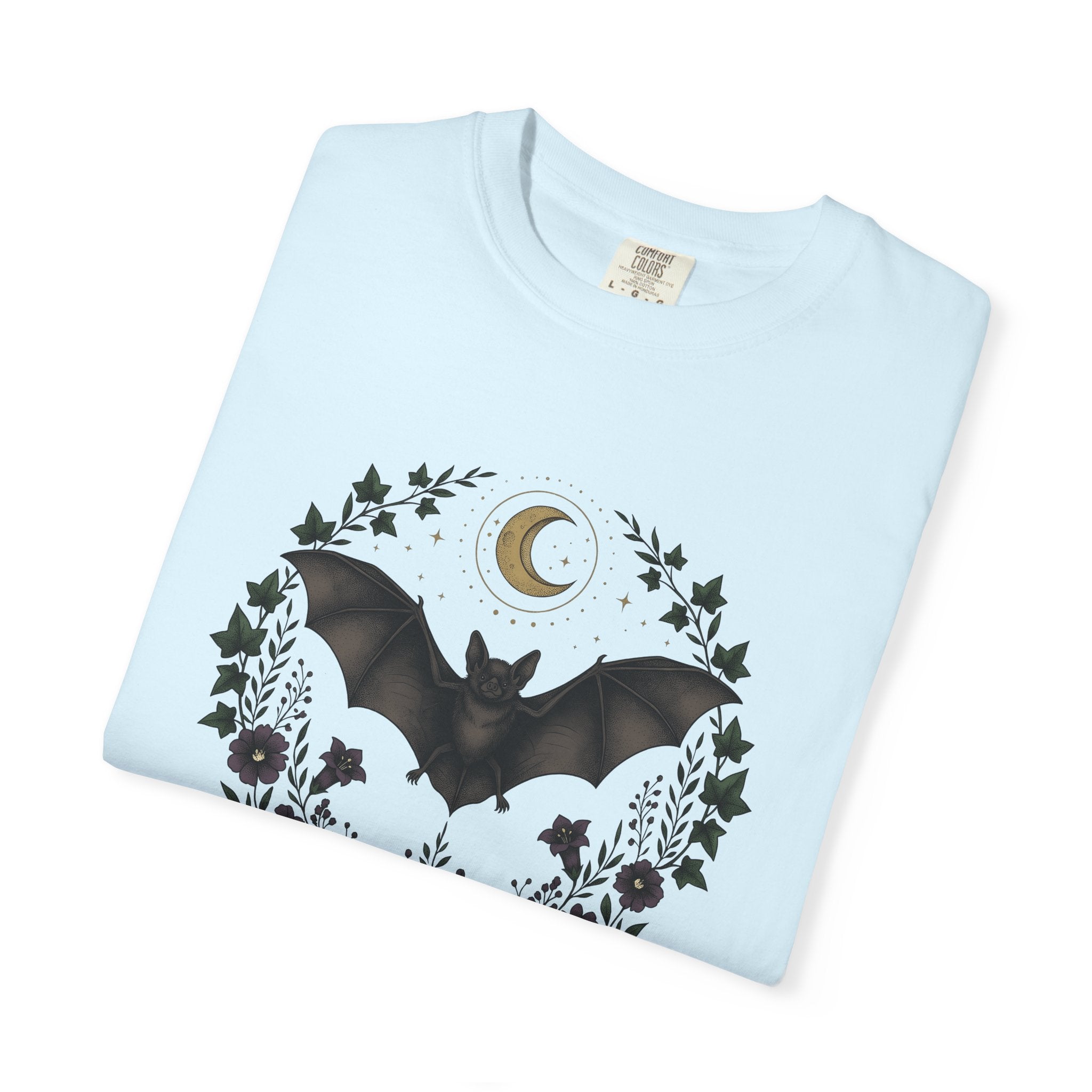 Bat Shirt Gothic Outdoors Gift Women Bohemian Tee Flying Fox T-Shirt Dark Fan Hippie Tshirt Nature Graphic Retro Flowers Tshirt
