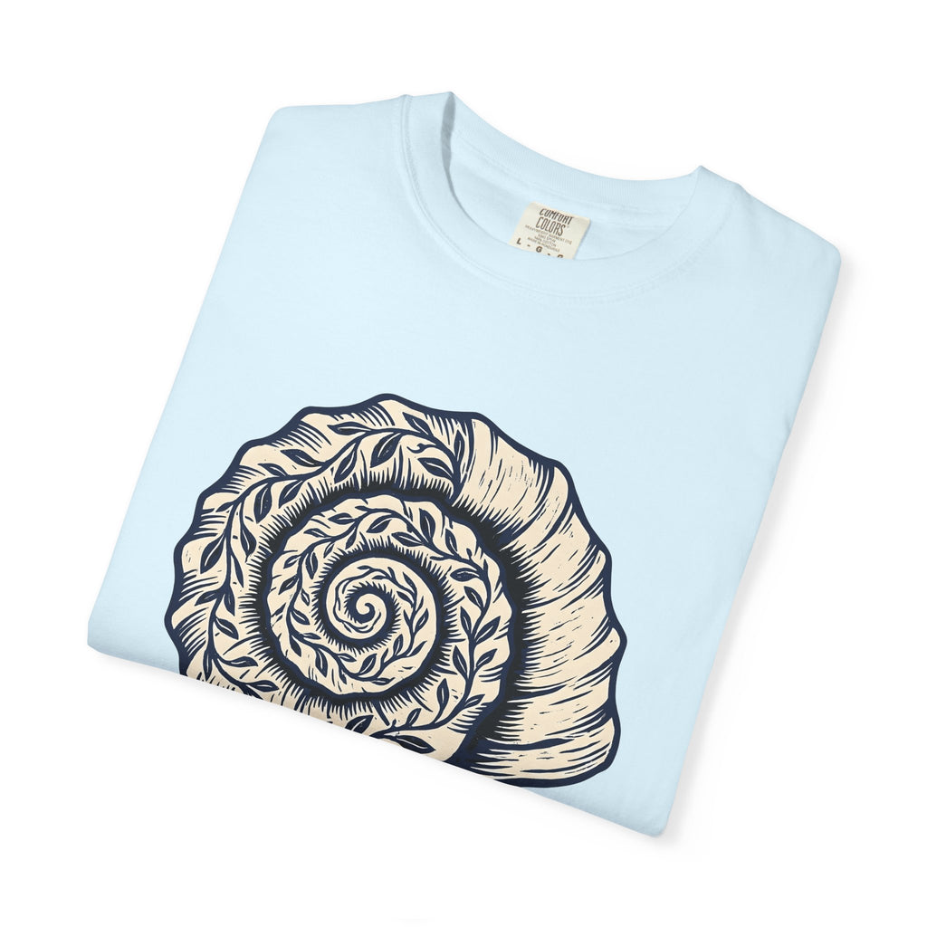 Snail Shell Shirt Animals & Flowers Wildlife Gift Women Cartoon Tee Seashell T-Shirt Animal Fan Shell Tshirt Wildlife Graphic Sketch Plant