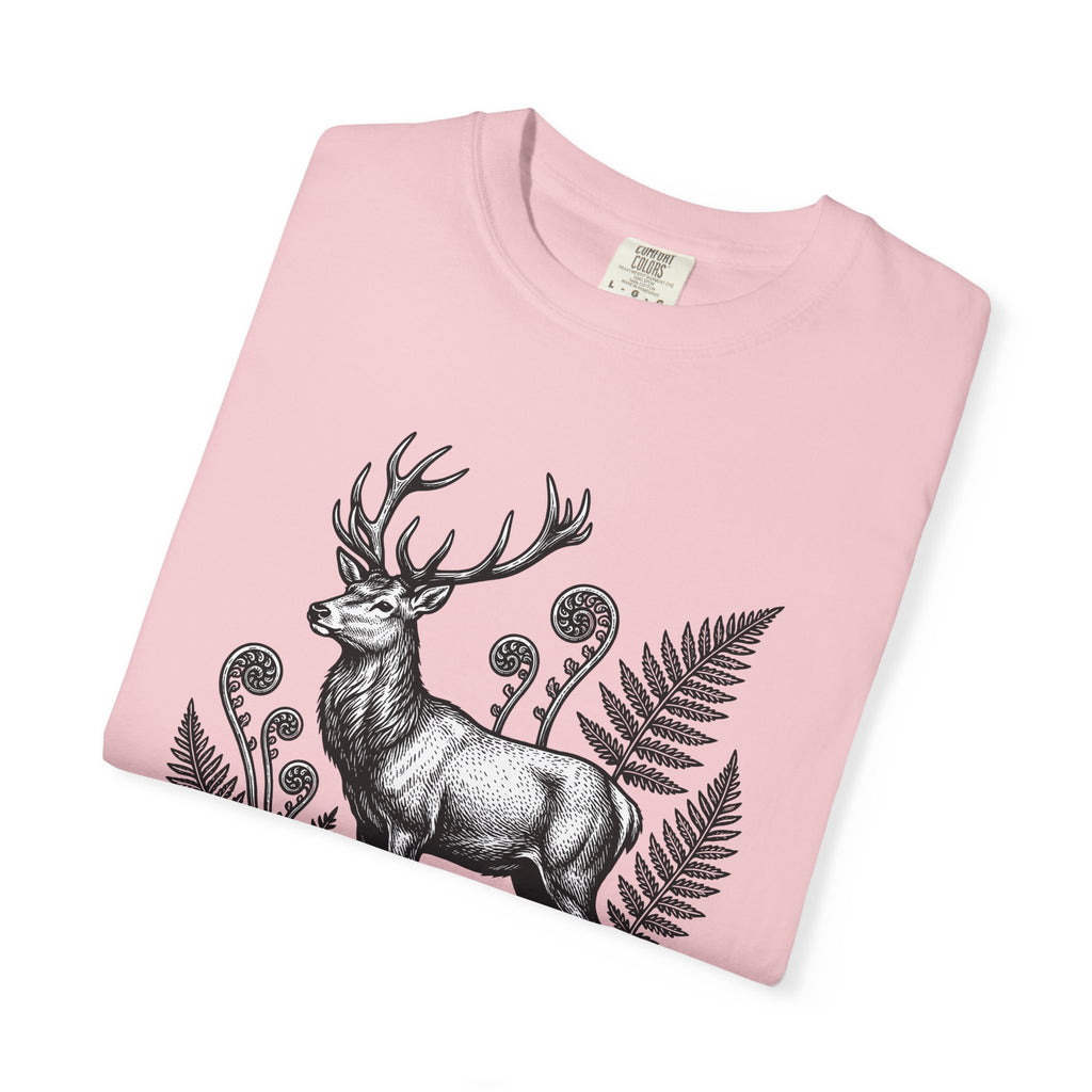 Stag Forest Shirt Nature Animal Gift Women Hand Drawn Tee Deer T-Shirt Wildlife Enthusiast Illustrated Graphic Deer Design Vintage Mushrooms
