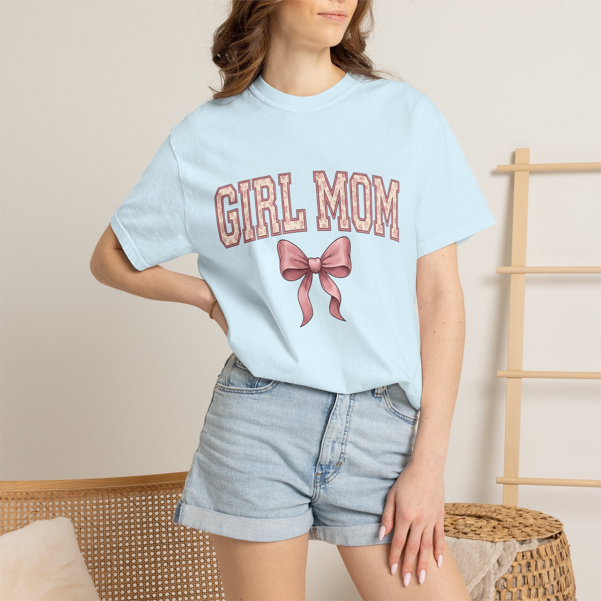 Rosy Bow Shirt Mom Relatives Gift Women Nostalgic Tee Ribbon T-Shirt Motherhood Fan Vintage Tshirt Family Graphic Classic Blossom Motif