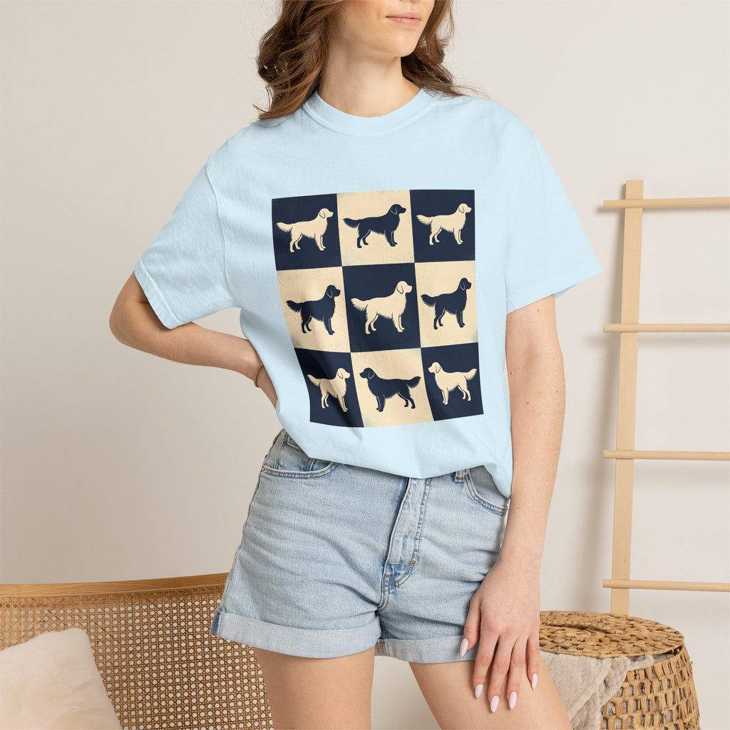 Golden Retriever Motif Shirt Dog Critters Gift Women Line Art Tee Retriever T-Shirt Dog Fan Doggy Tshirt Creature Graphic Old School Grid
