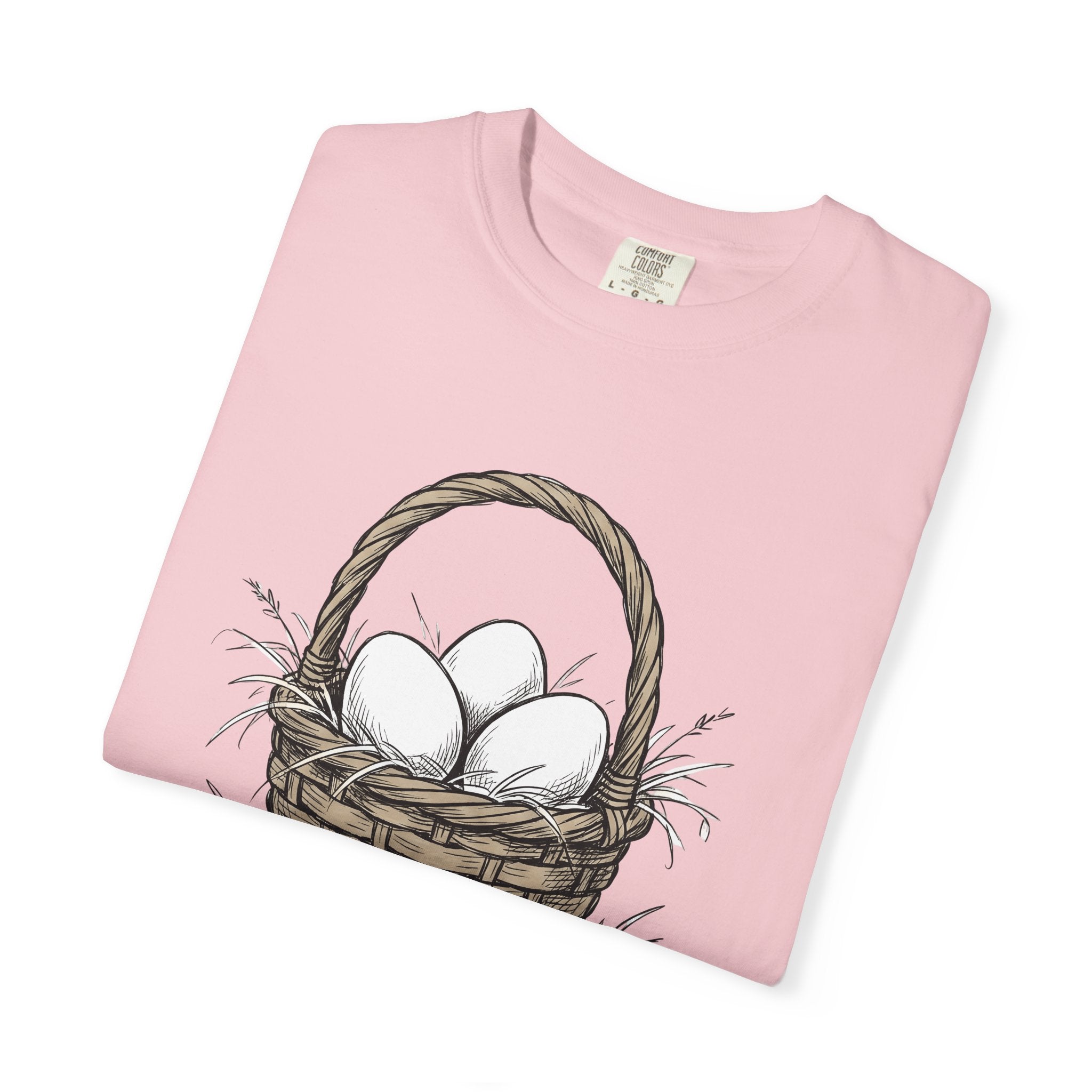 Egg Basket Shirt Easter Nature Gift Women Cartoon Tee Easter Basket T-Shirt Spring Fan Easter Illustration Tshirt Minimalist Grass Tuft