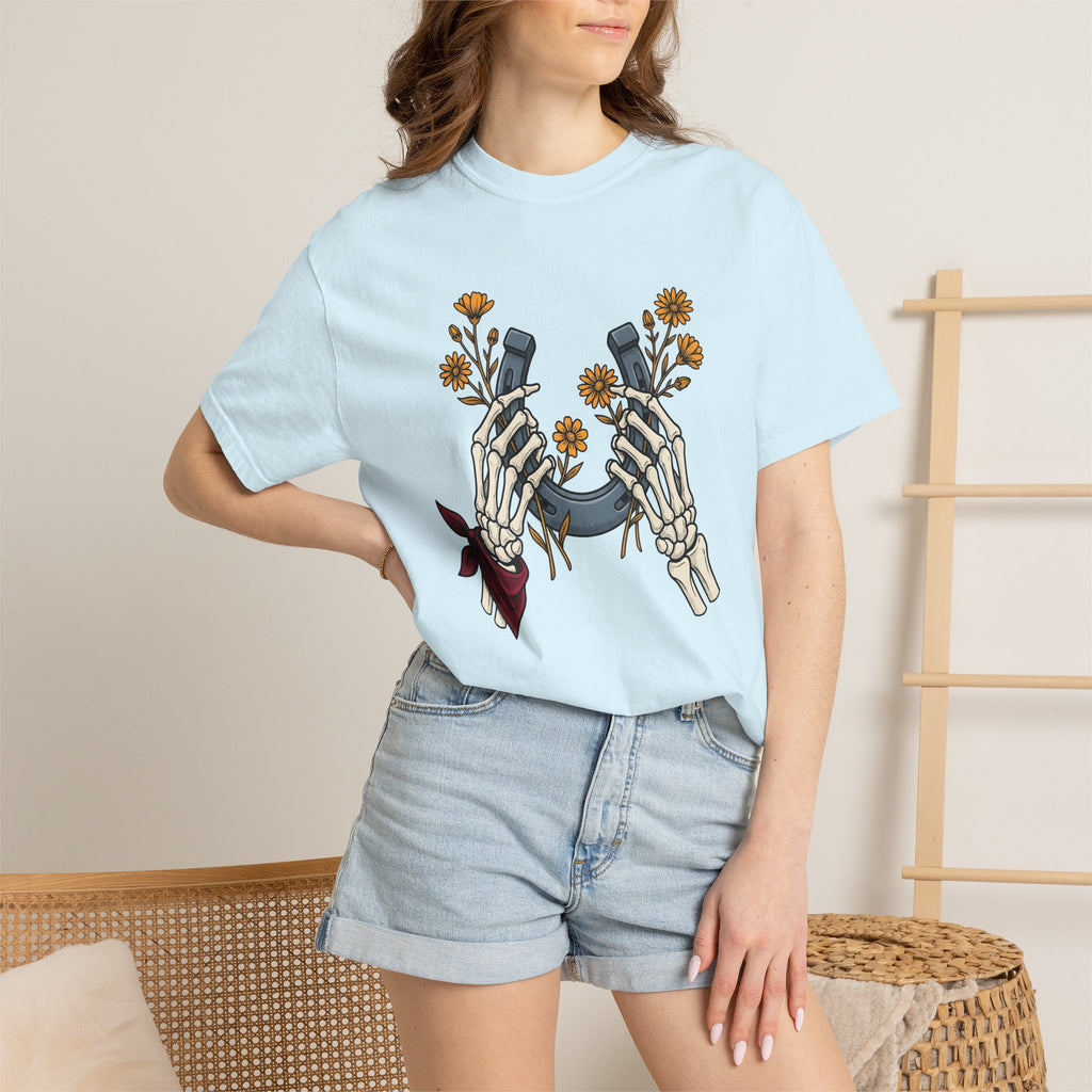 Bone Hands Horseshoe Shirt Cowgirl Ranch Gift Women Neo Traditional Tee Skeletal Hand T-Shirt Cowboy Fan Western Tshirt Farm Graphic Classic