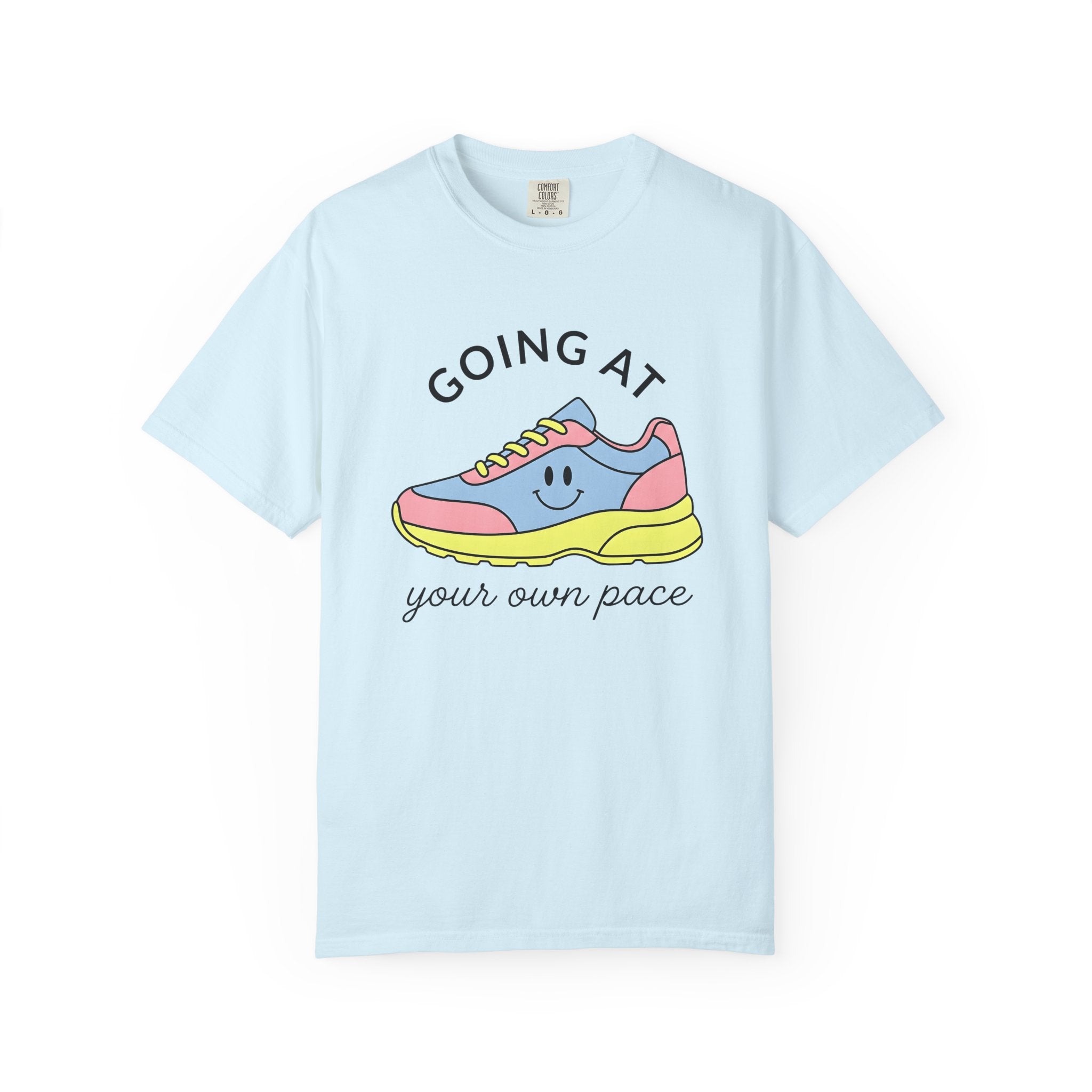 Athletic Sneaker Shirt Sports Workout Gift Women Comic Tee Sneakers T-Shirt Athlete Enthusiast Cartoon Tshirt Fitness Graphic Simple Happy