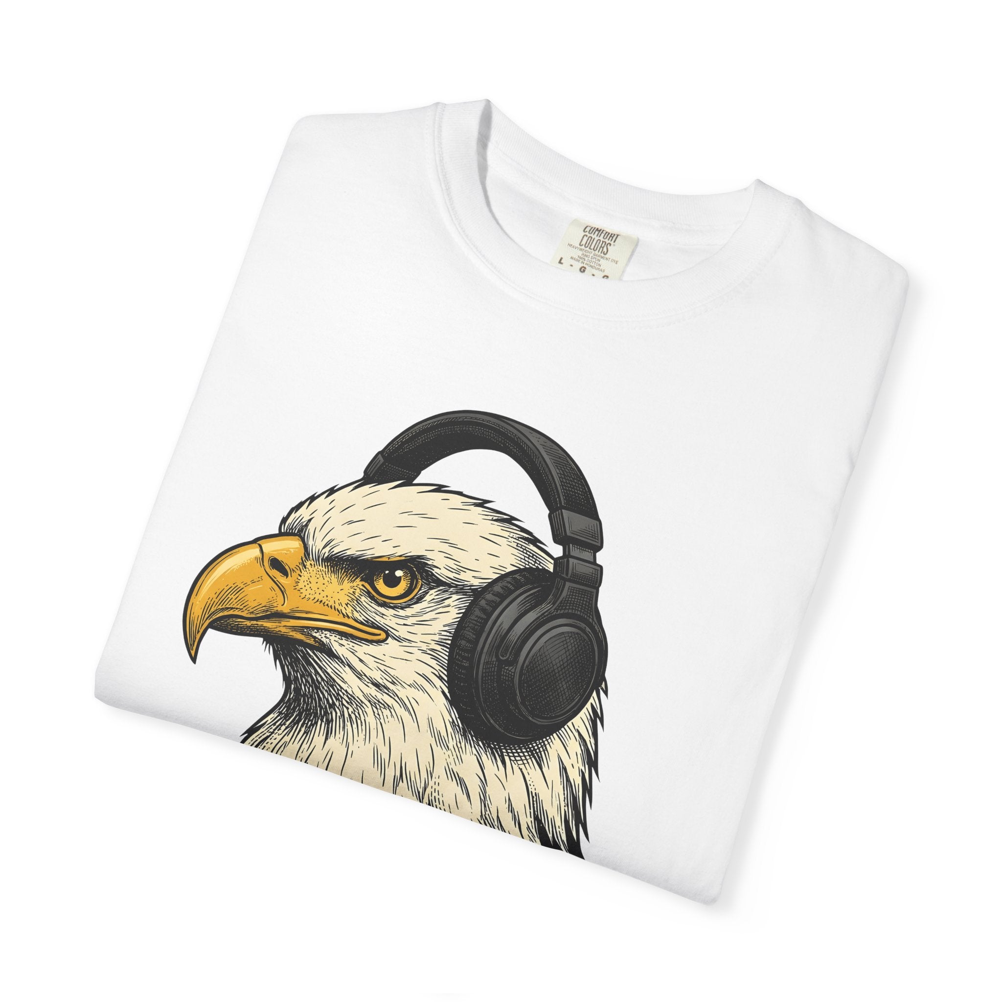 Eagle Headphones Shirt Animals Music Gift Women Hand Drawn Tee Headset T-Shirt Wildlife Fan Earphones Tshirt Melodic Graphic Vintage Music