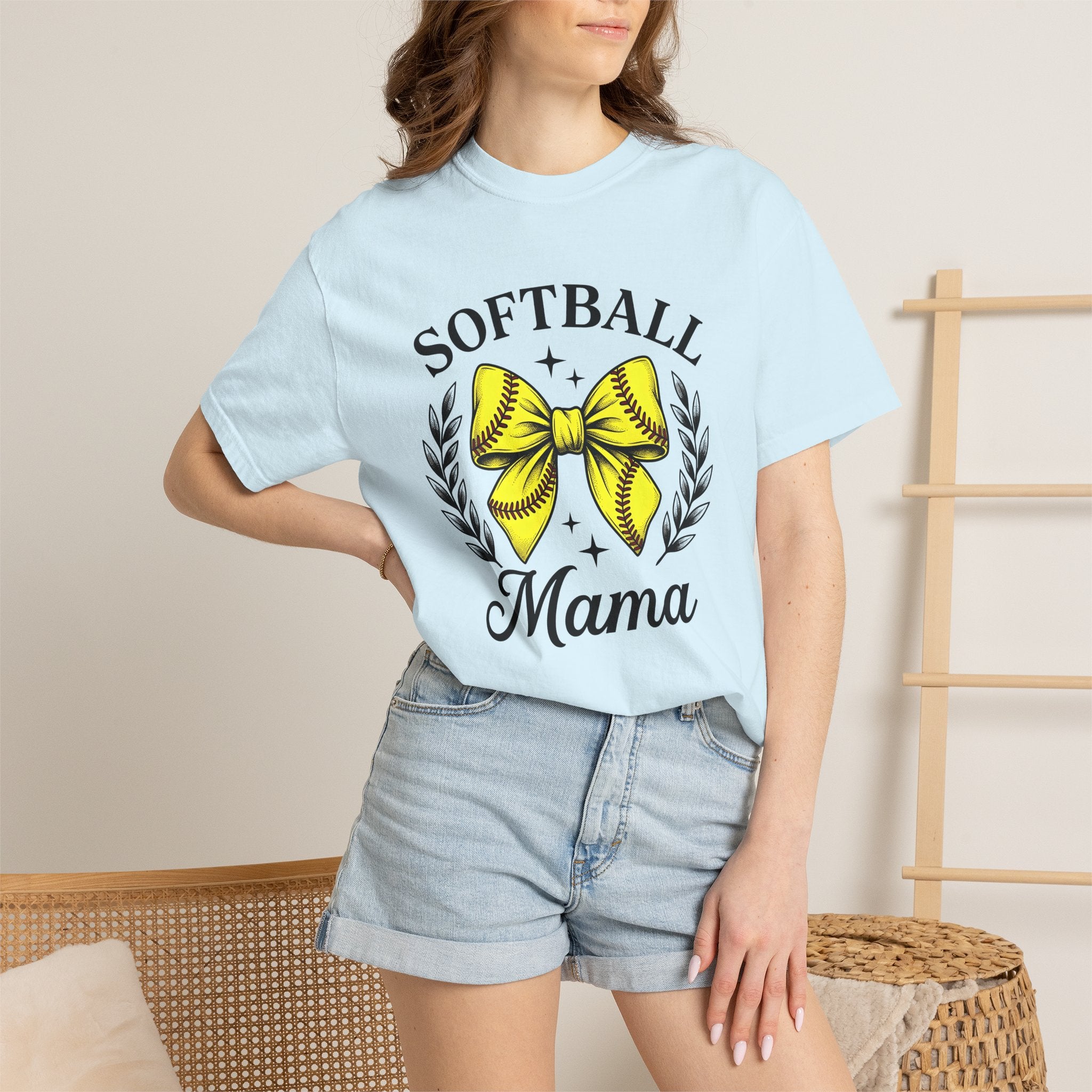 Softball Bow Ribbon Shirt Softball Mom Competition Gift Women Heavy Tee Softball T-Shirt Mom Fan Grunge Tshirt Competitive Graphic Old