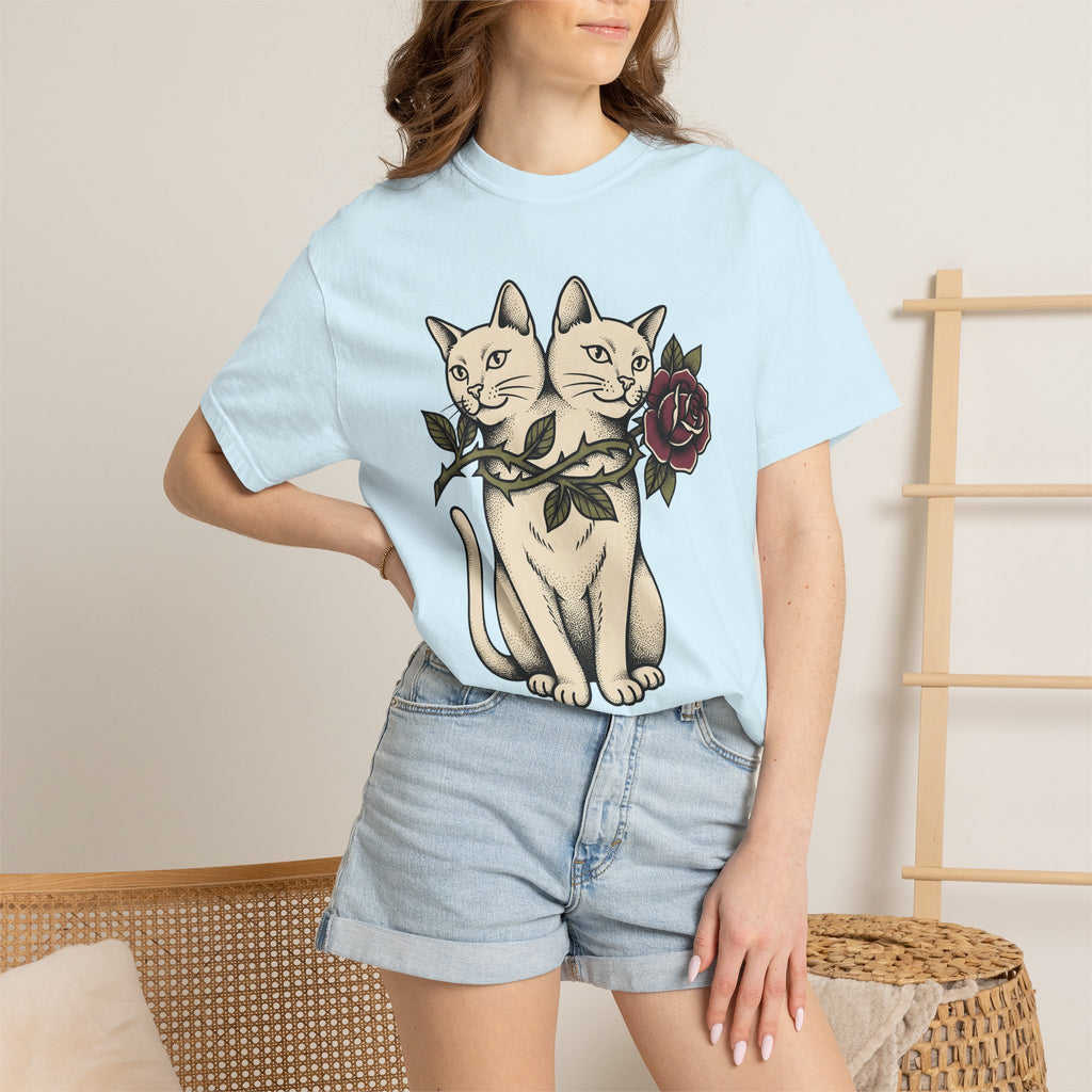 Dual-Headed Feline Shirt Cat Flower Art Gift Women Illustrative Tattoo Tee Cat T-Shirt Cat Fan Tattooed Tshirt Floral Graphic Old School