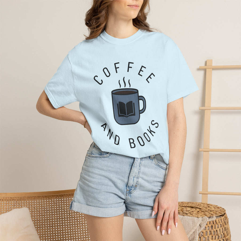 Espresso Cup Shirt Coffee Books Gift Women Sleek Tee Coffee Mug T-Shirt Coffee Fan Minimalist Tshirt Literary Graphic Chic Tome Tshirt